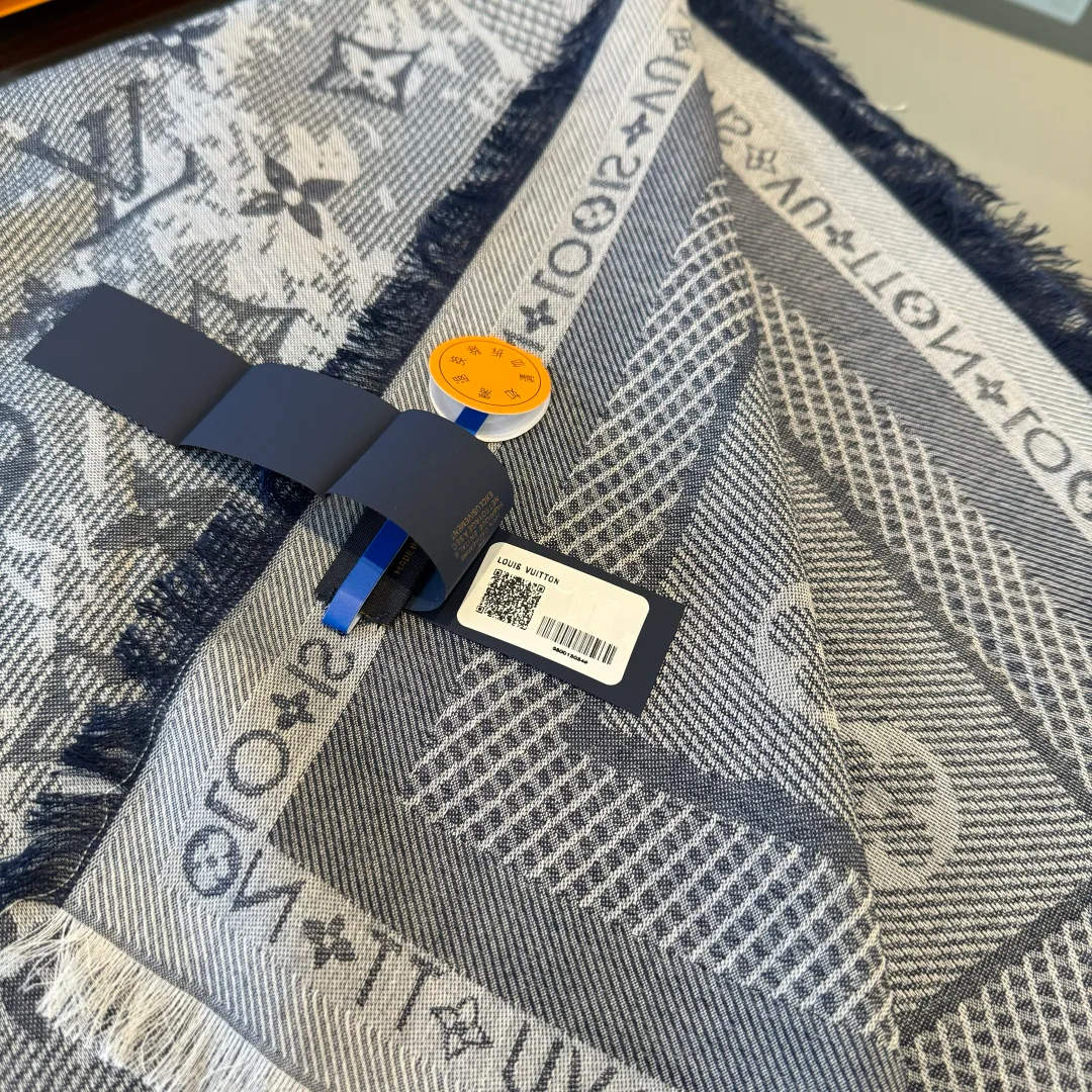 Шарфы Louis Vuitton 1303458