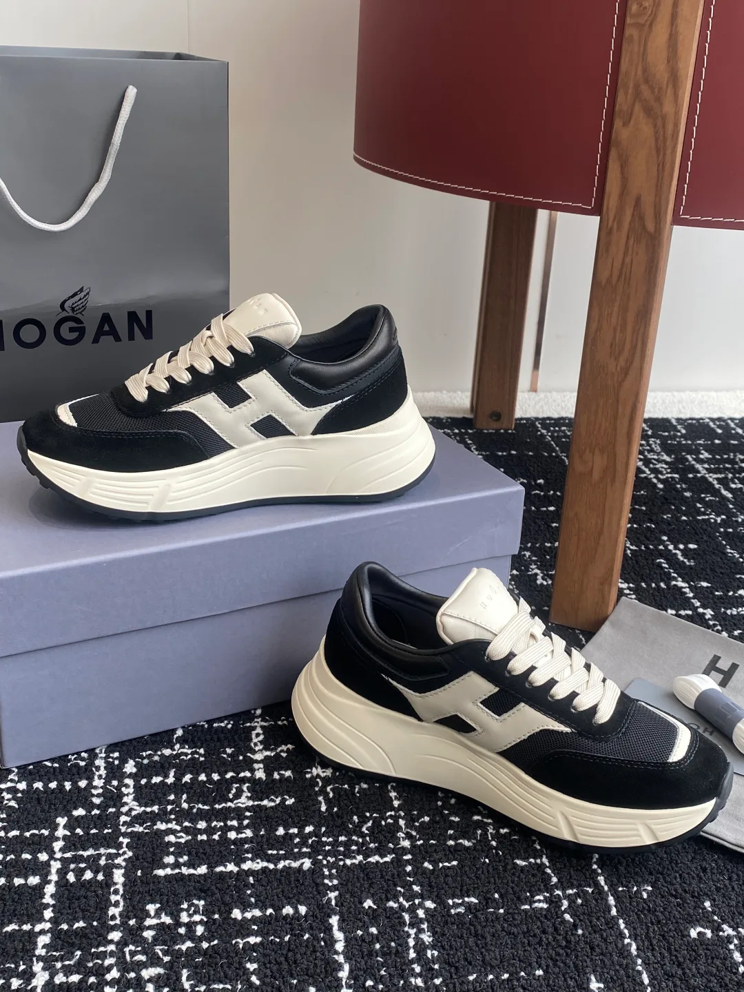 Кроссовки Женские Hogan 10634