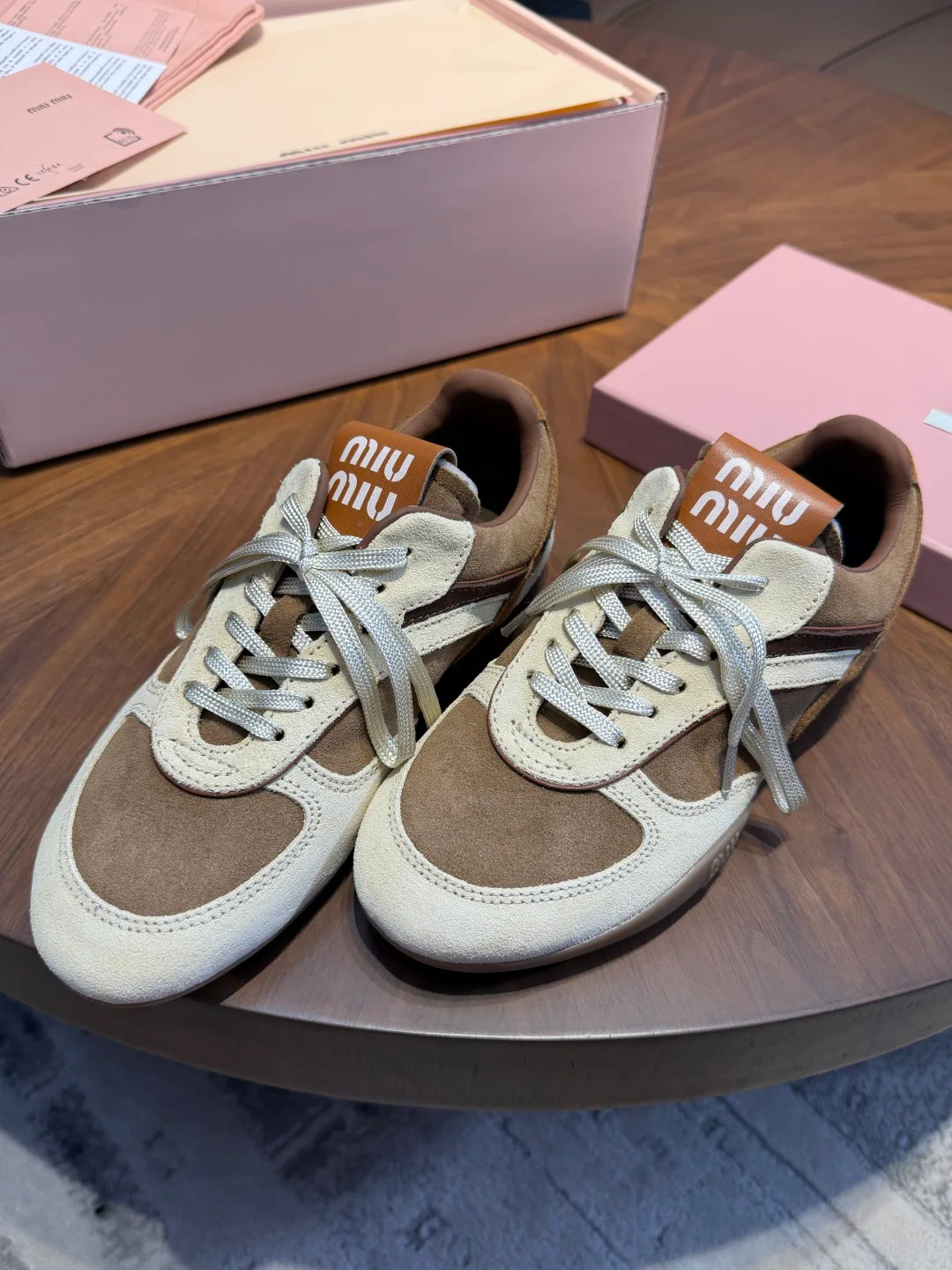 Кроссовки Женские Miu Miu 18267511