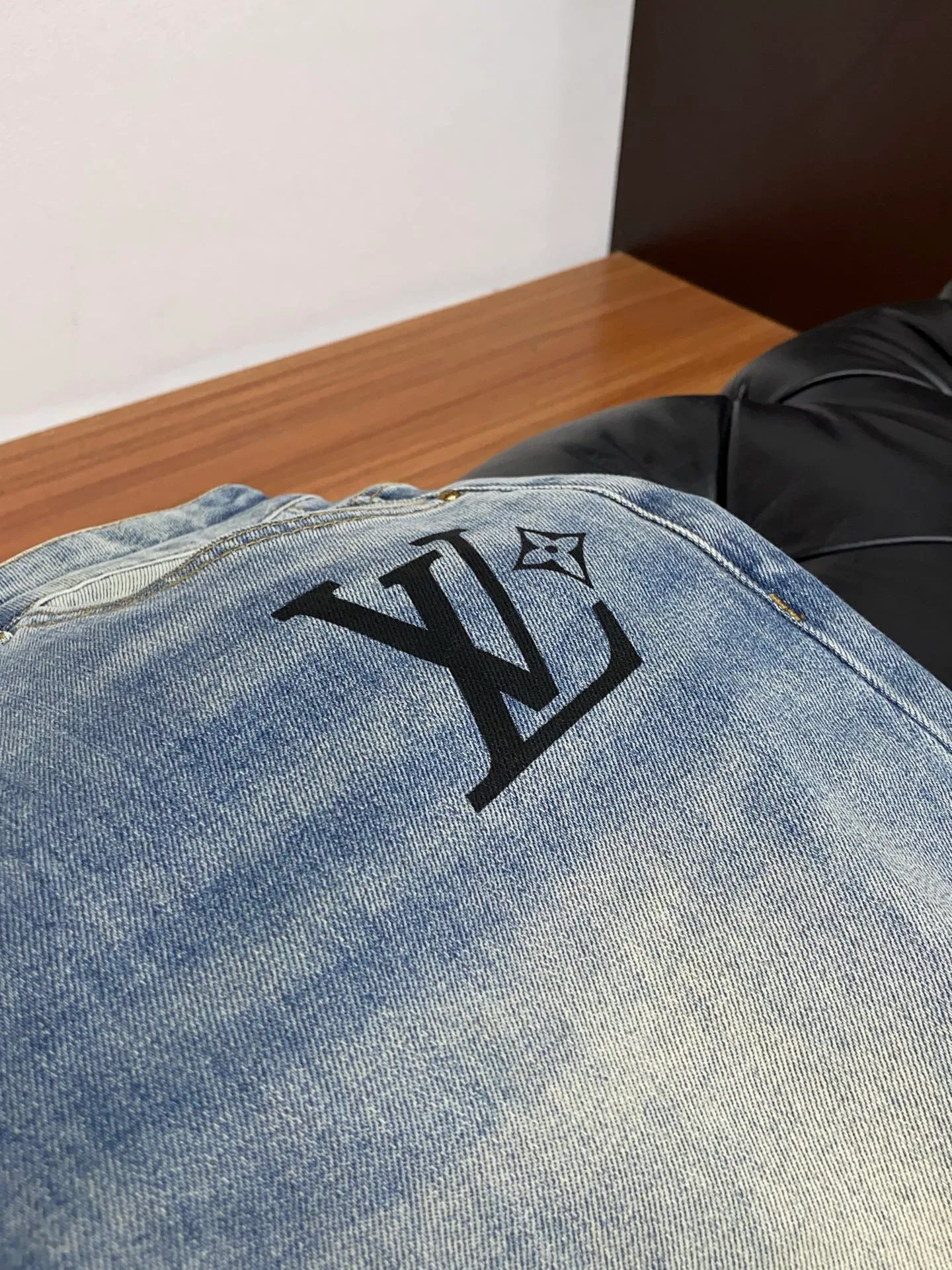 Джинсы Женские Louis Vuitton 5093796
