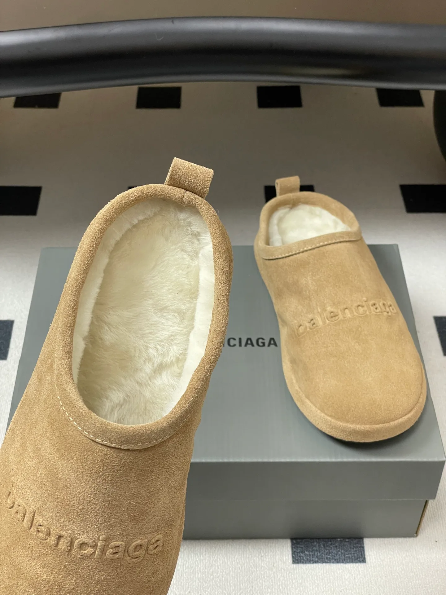 Тапочки Женские Balenciaga 227901