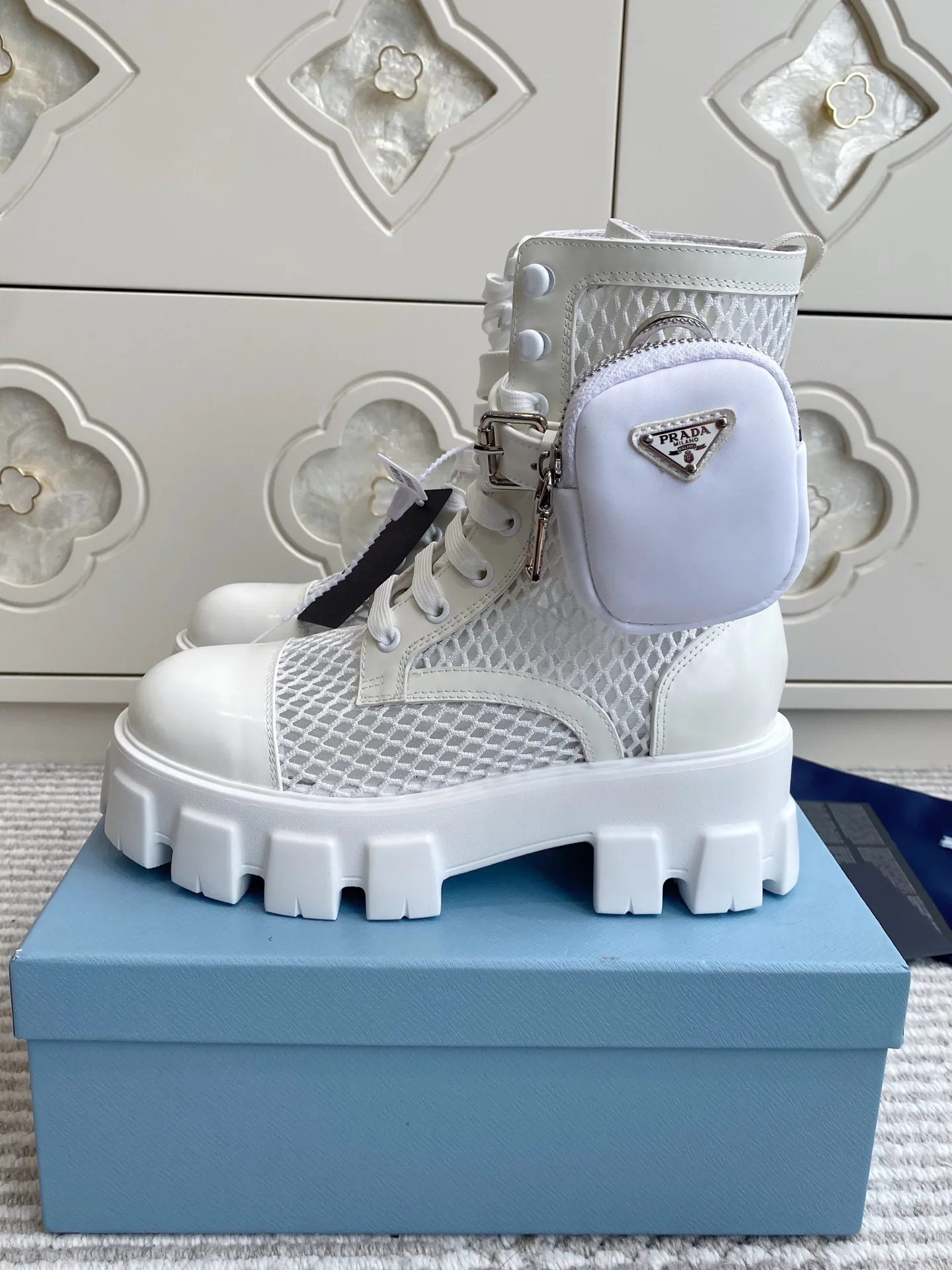 Ботинки Женские Prada 13351329