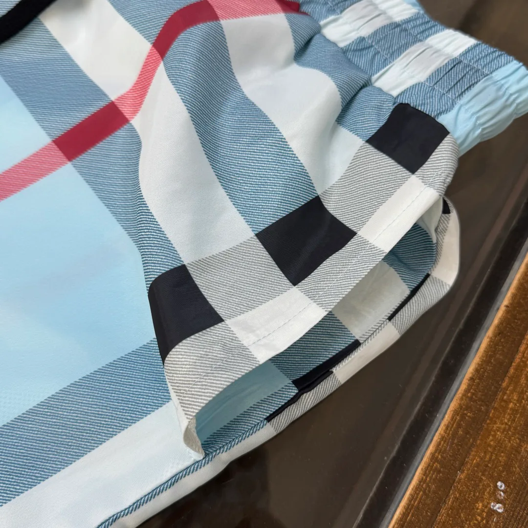 Шорты Мужские Burberry 11667997