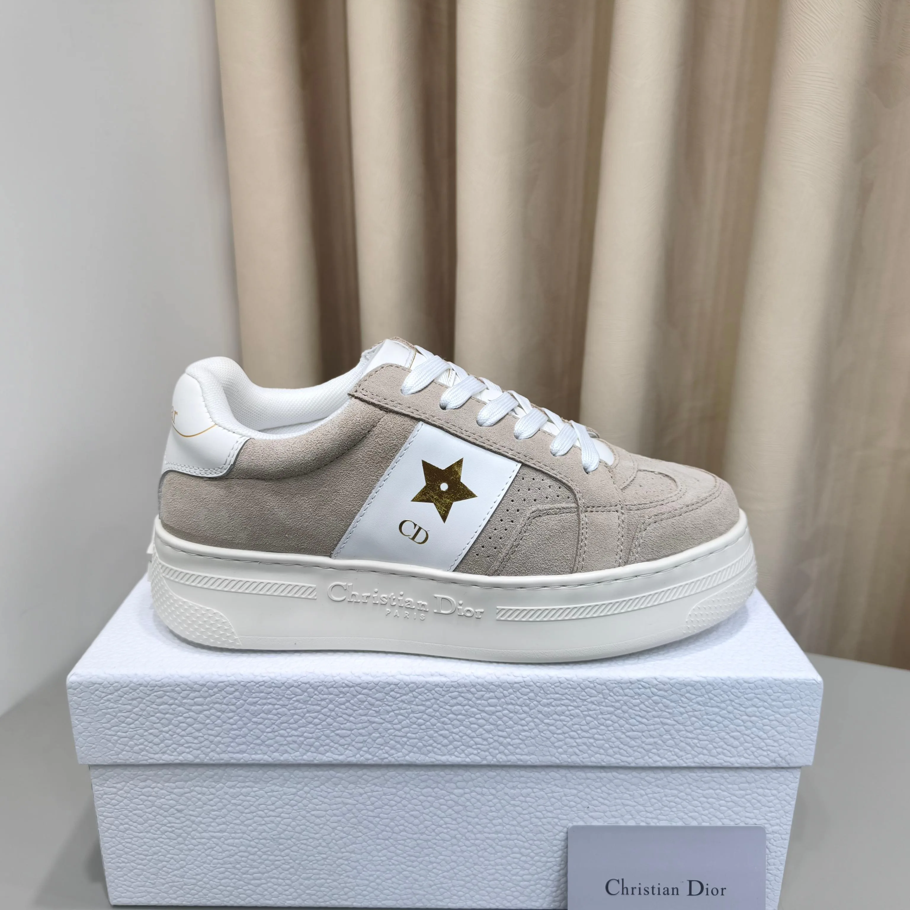 Кроссовки Женские Christian Dior 17988727