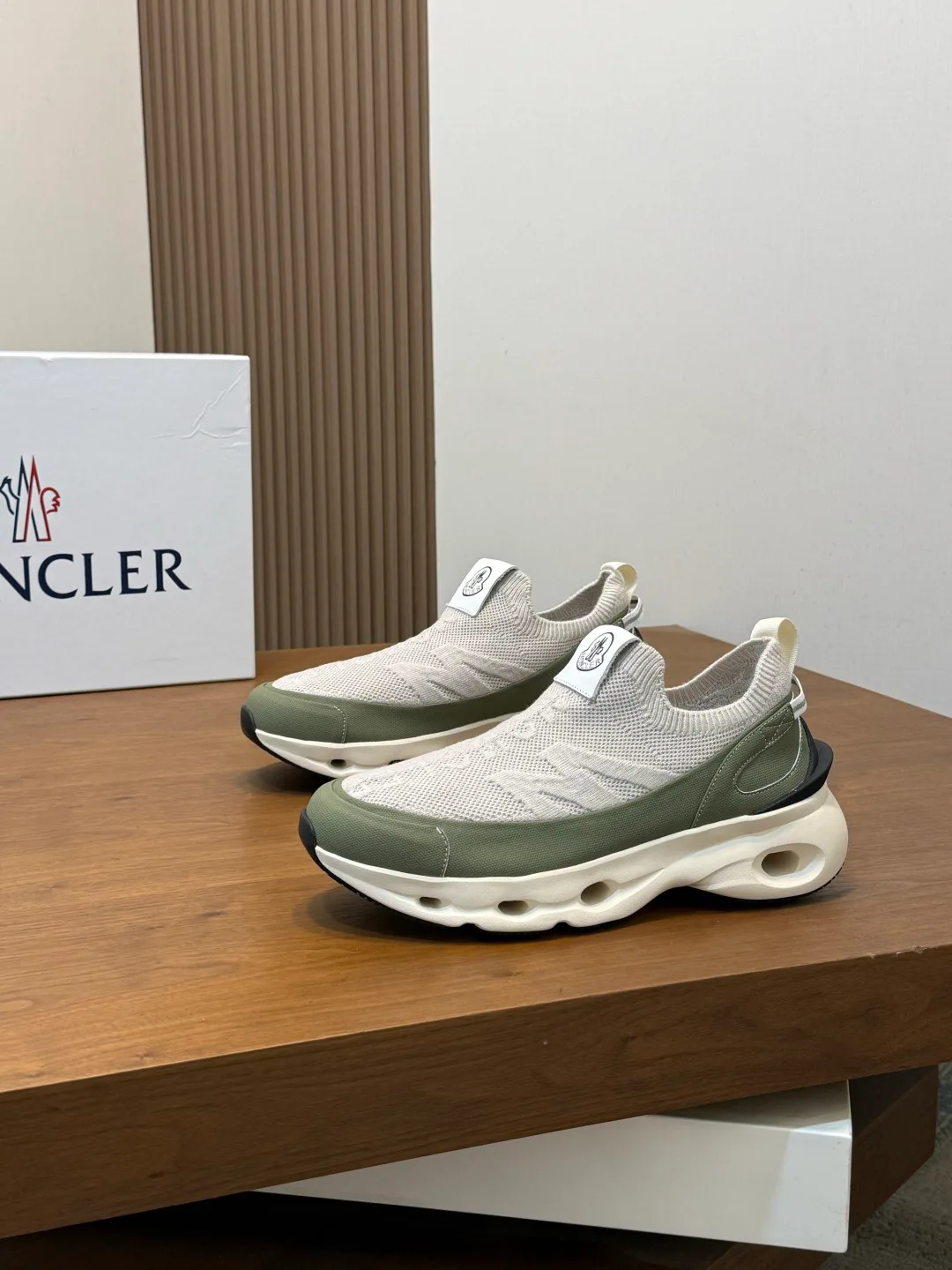 Кроссовки Мужские Moncler 17530475