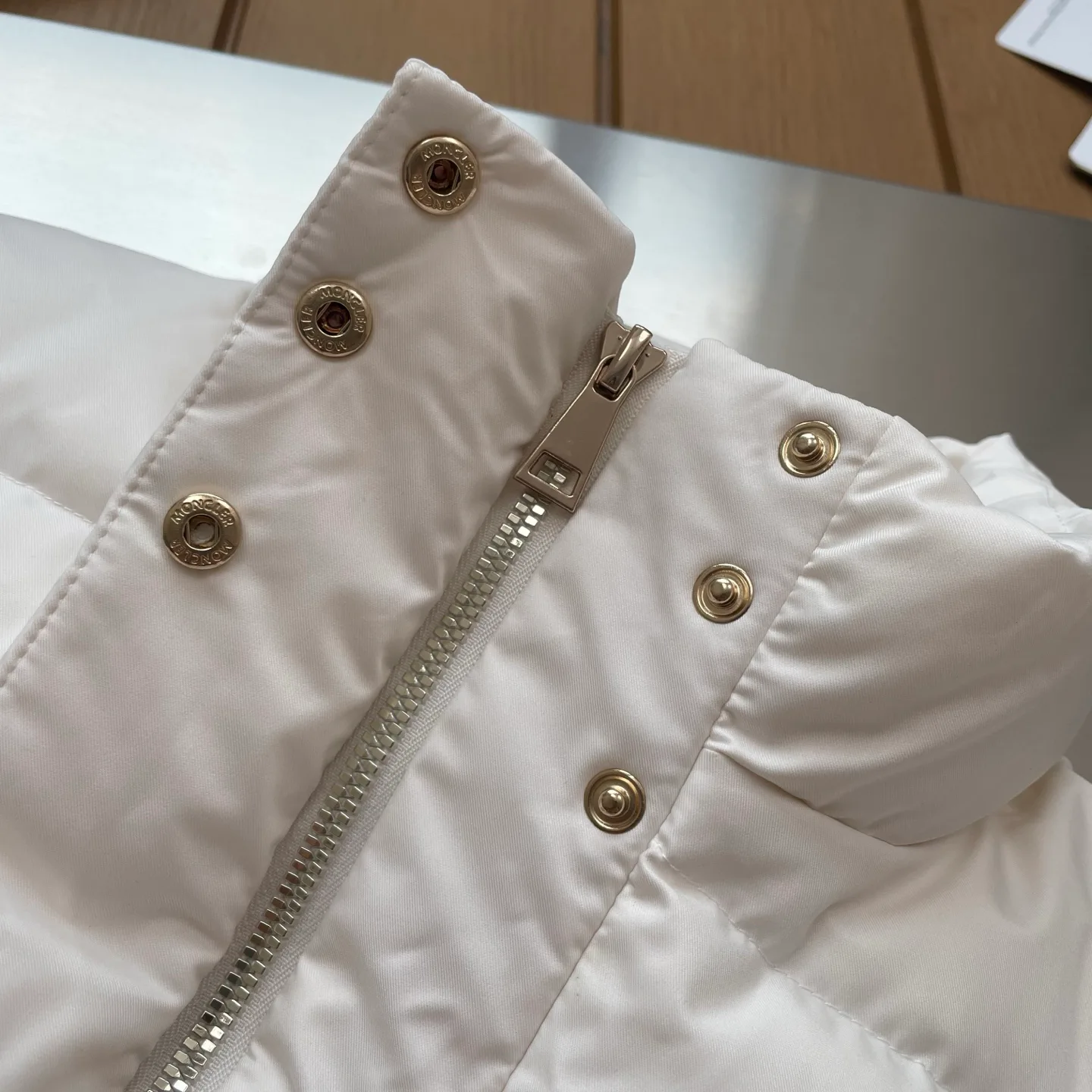 Куртки И Пуховики Женские Moncler 5379408