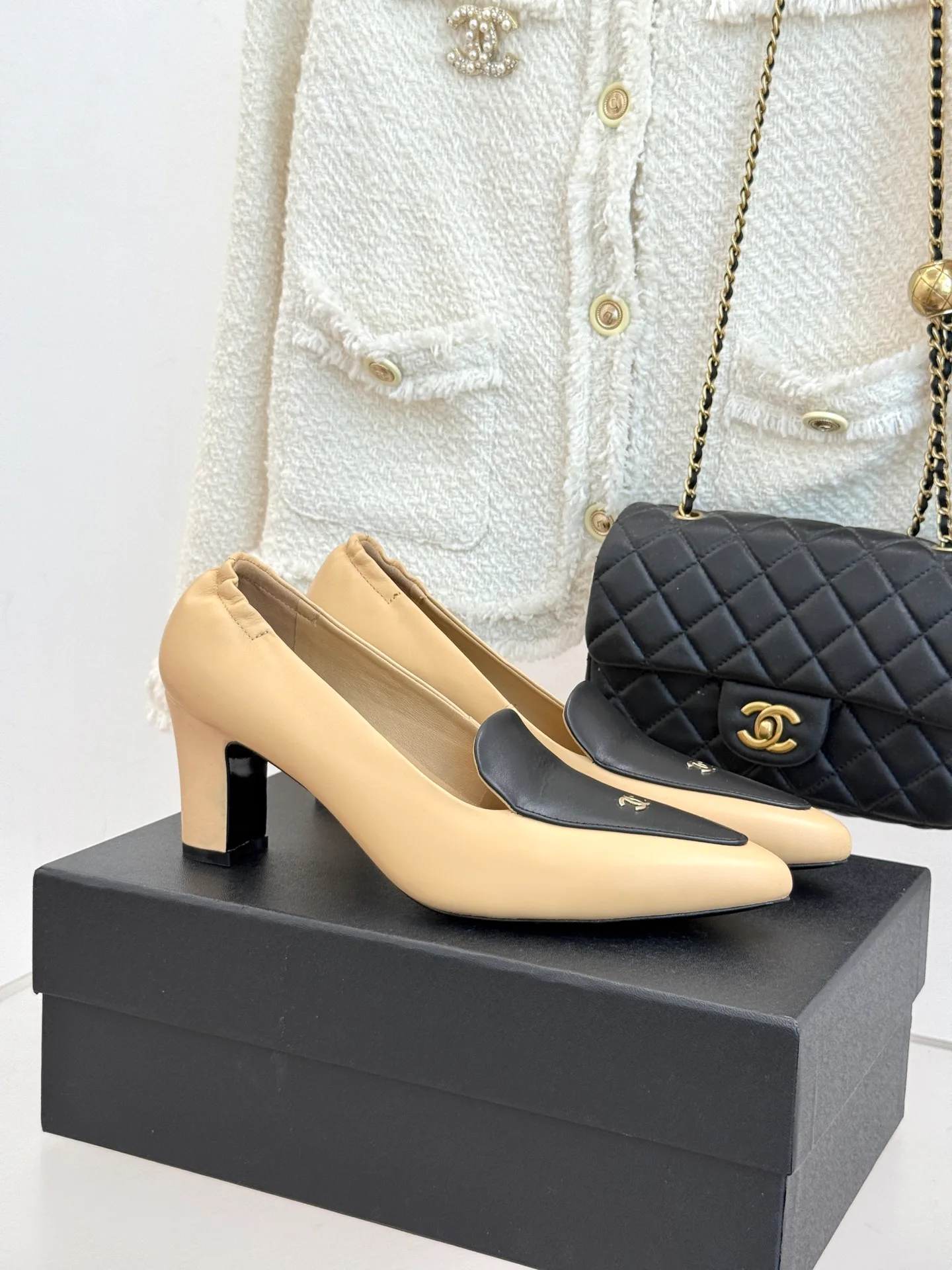 Туфли Женские Chanel 18154804