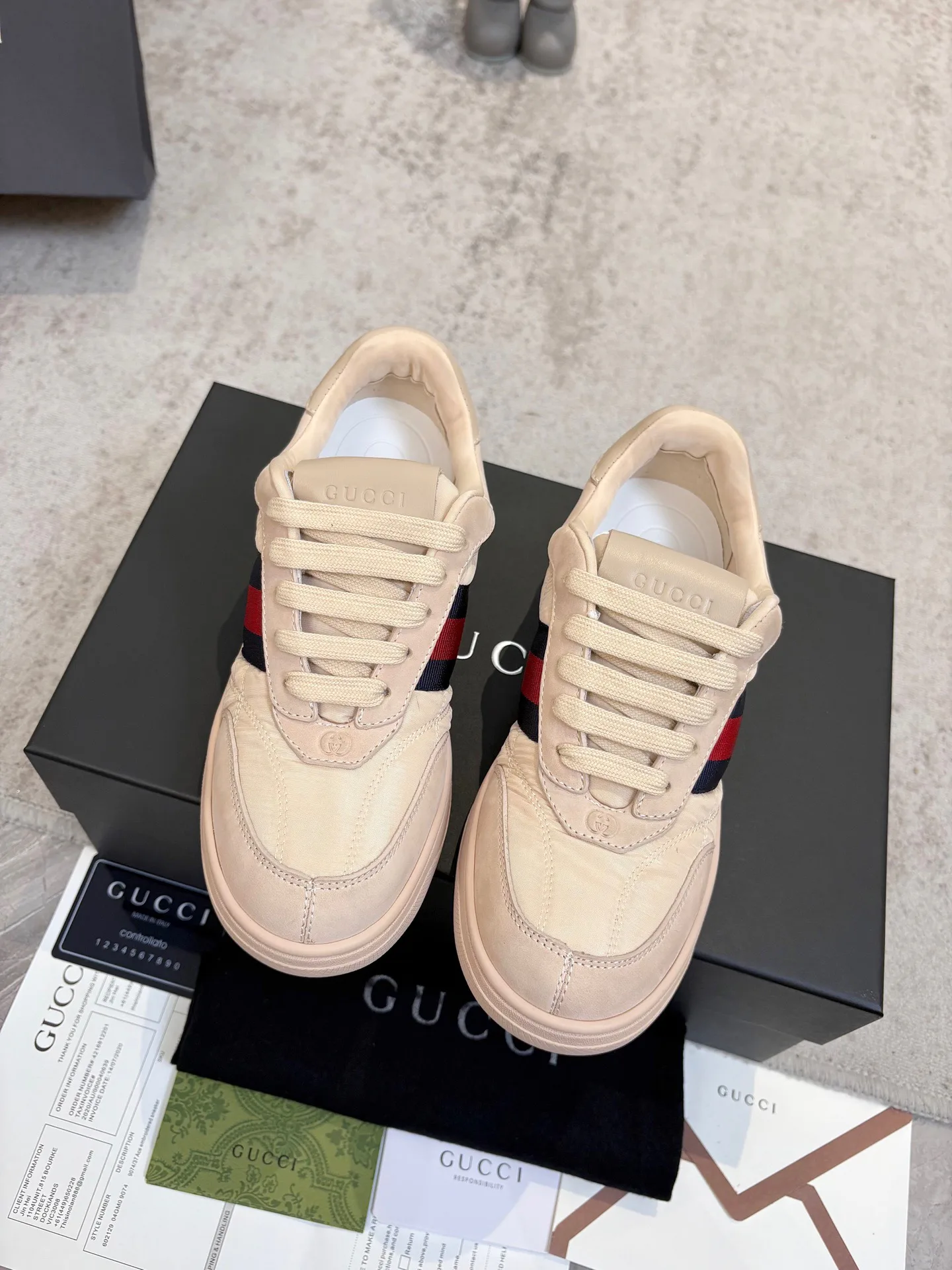 Кроссовки Женские Gucci 17912733