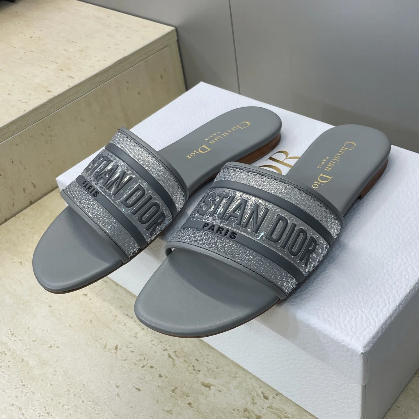 Шлепанцы Женские Christian Dior 13443397