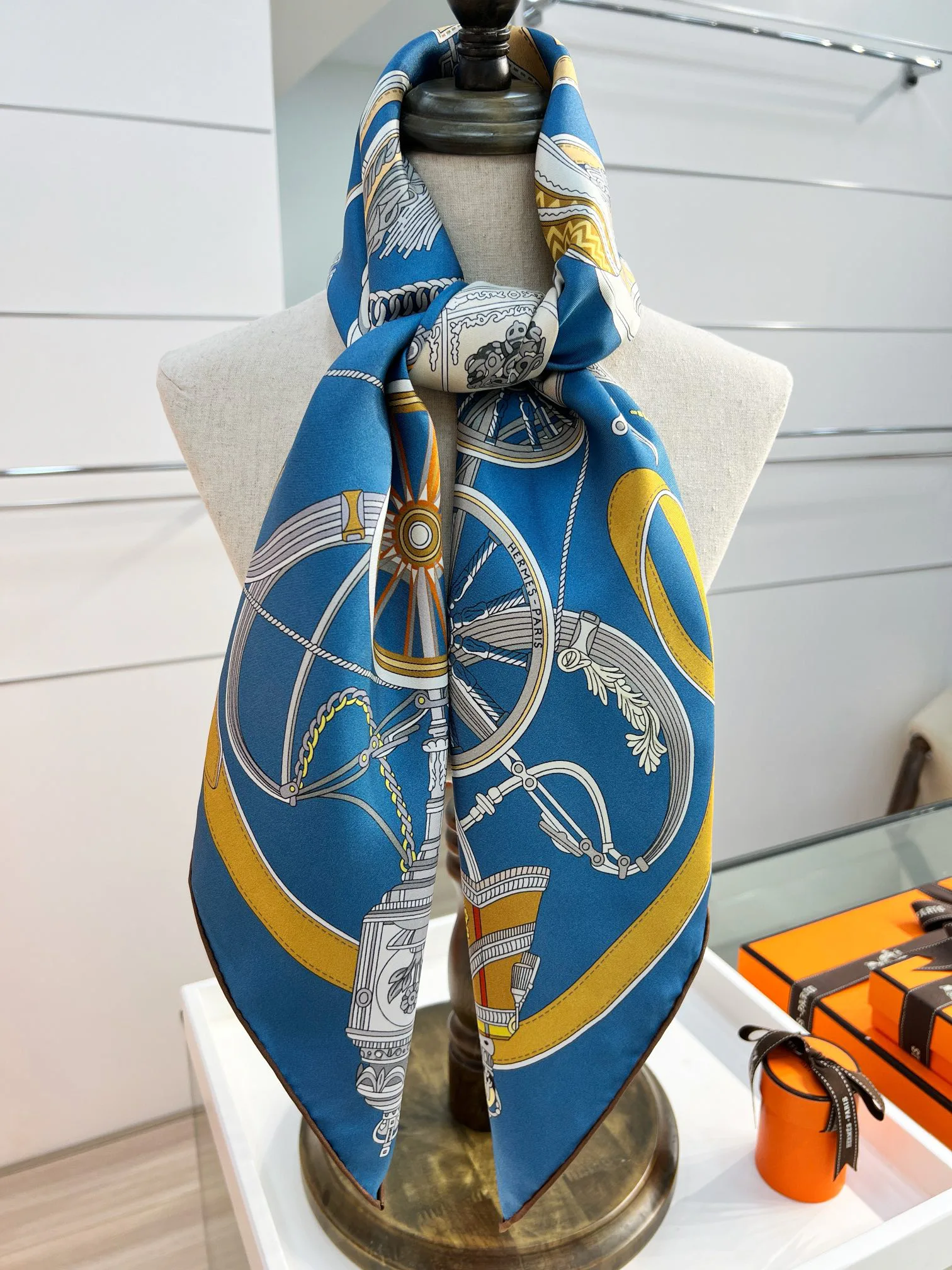 Шарфы Hermes 351420