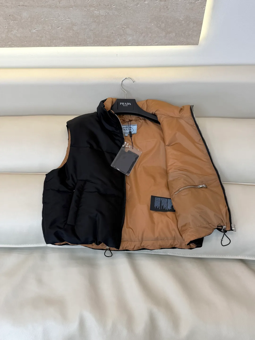 Жилеты Женские Prada 18674642