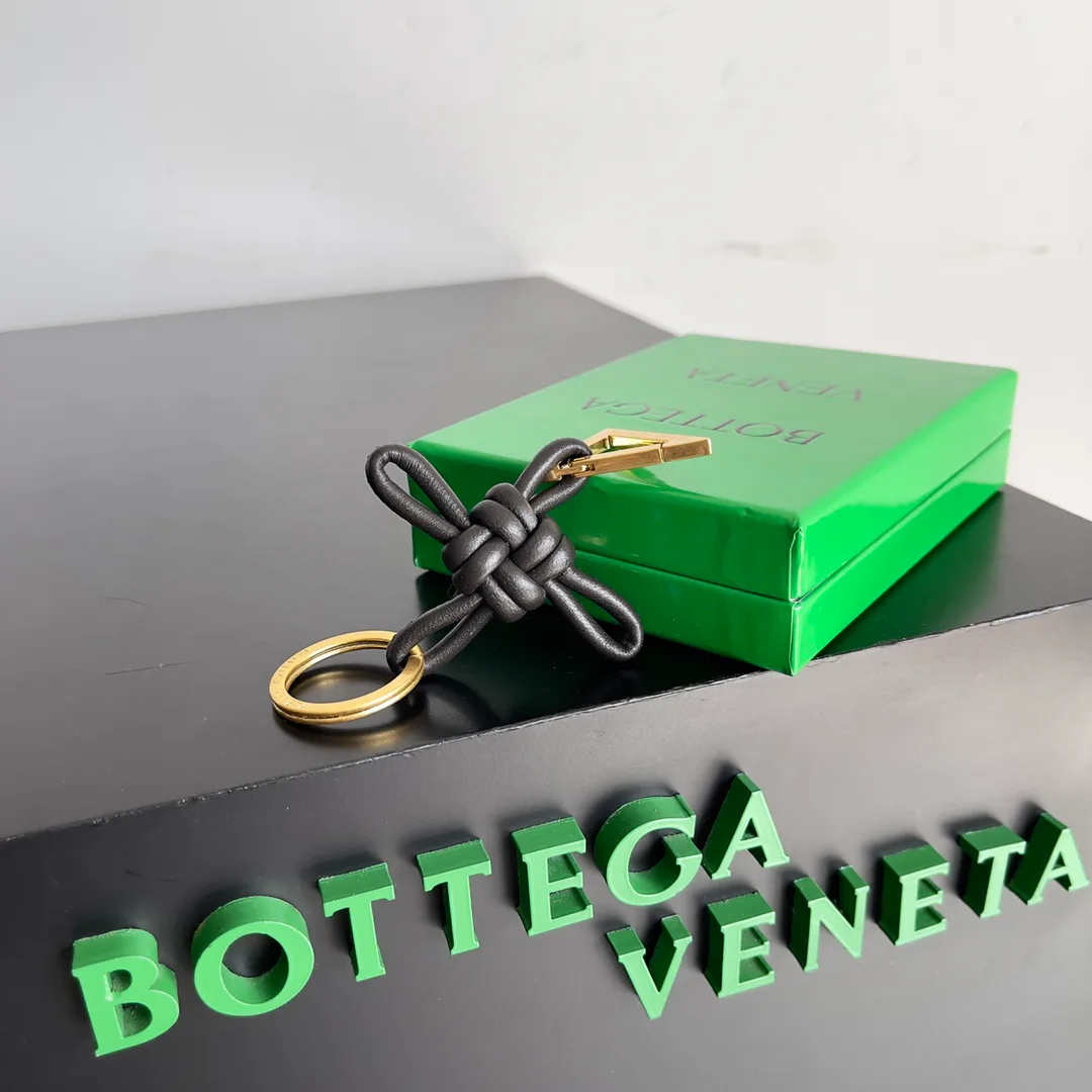 Ключницы Bottega Veneta 595620