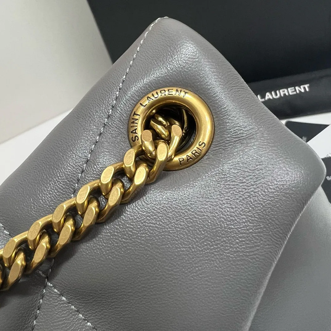 Сумки На Ремне Женские Saint Laurent 11664914