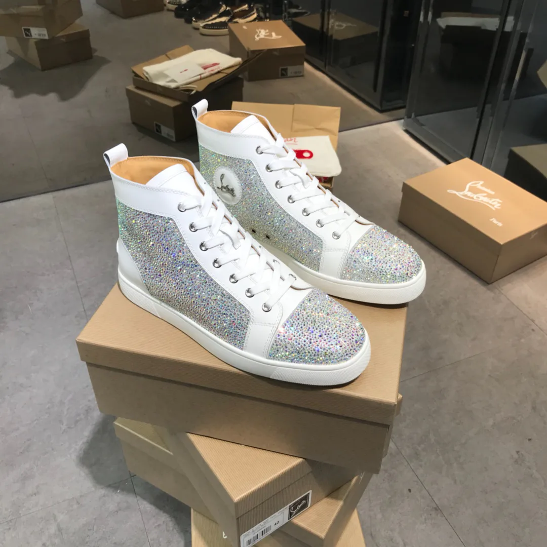 Кроссовки Женские Christian Louboutin 19081250