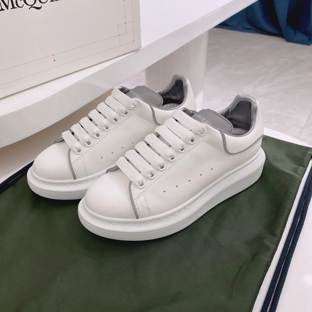 Кроссовки Женские Alexander Mcqueen 19525665