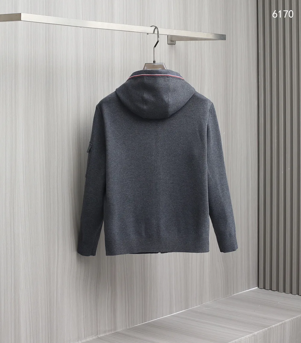 Куртки И Пуховики Мужские Moncler 607696