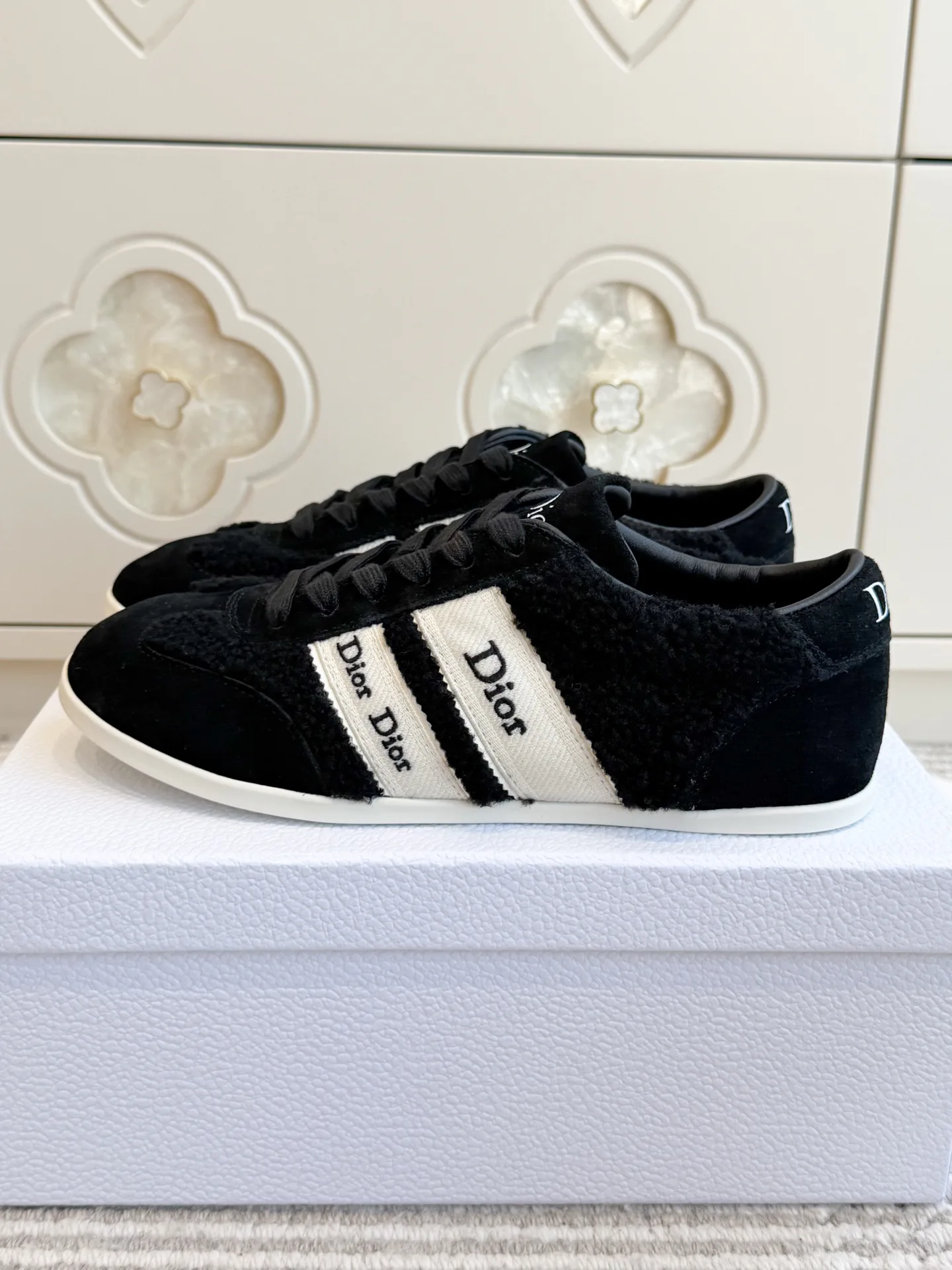 Кроссовки Женские Christian Dior 18731640