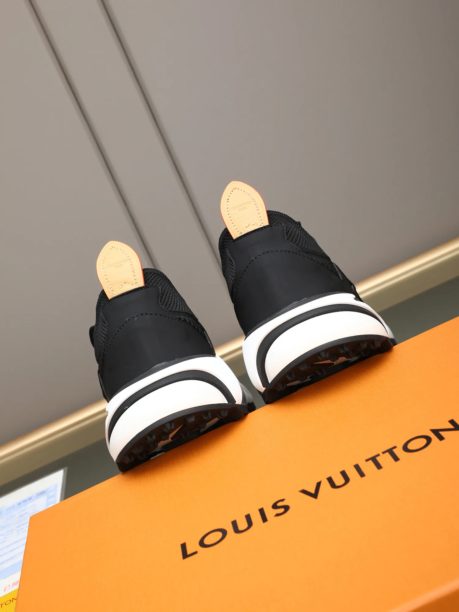 Кроссовки Мужские Louis Vuitton 1277009