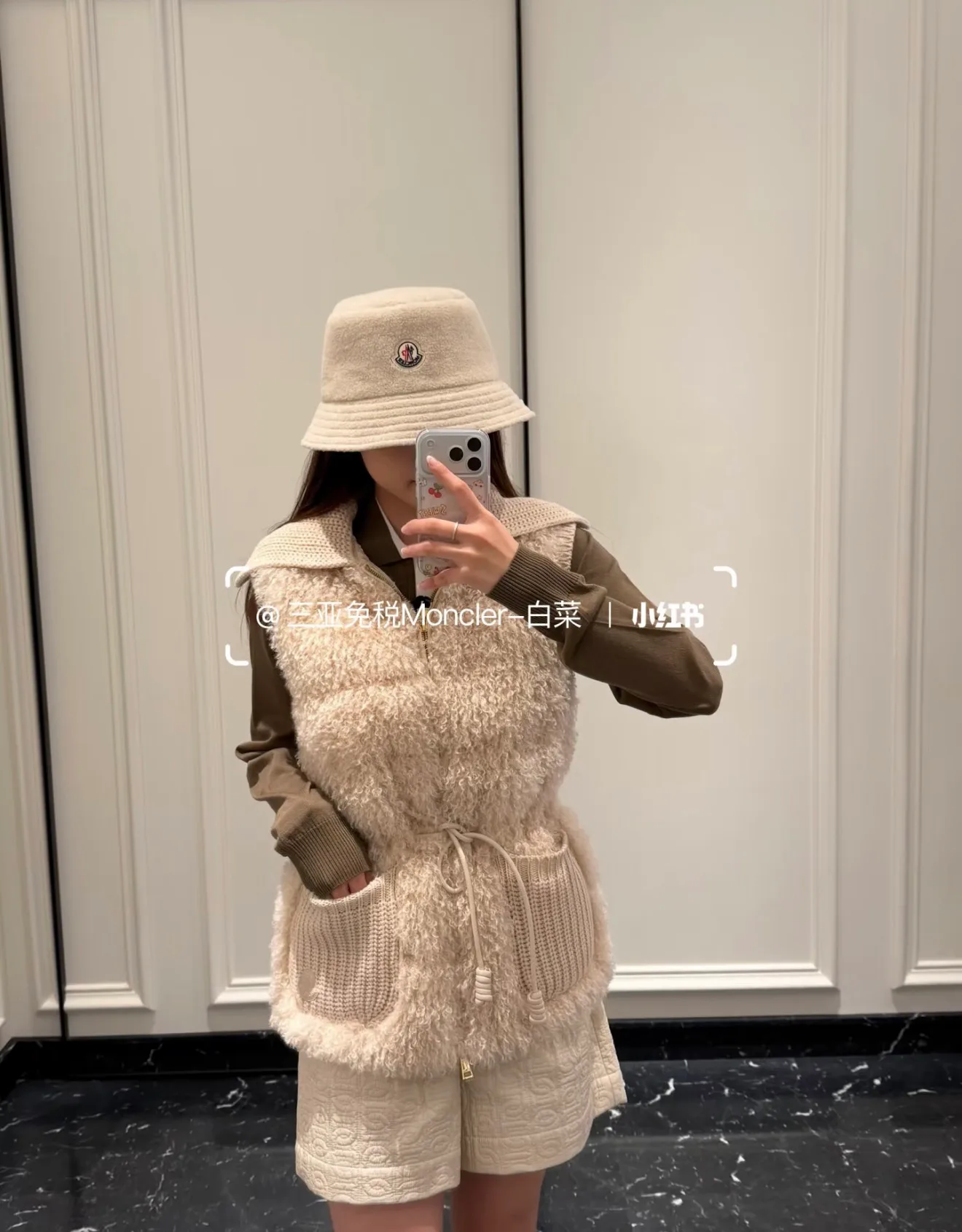 Жилеты Женские Moncler 18713358