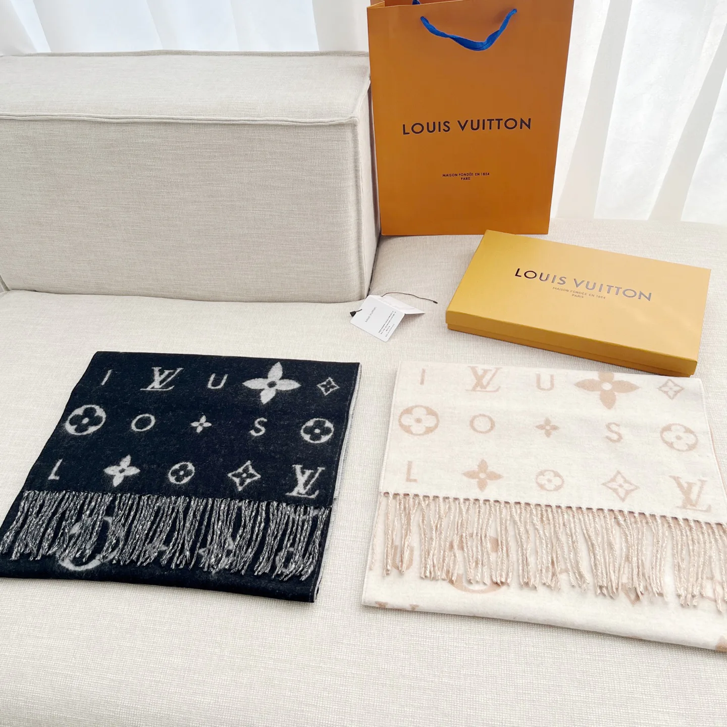 Шарфы Louis Vuitton 183682