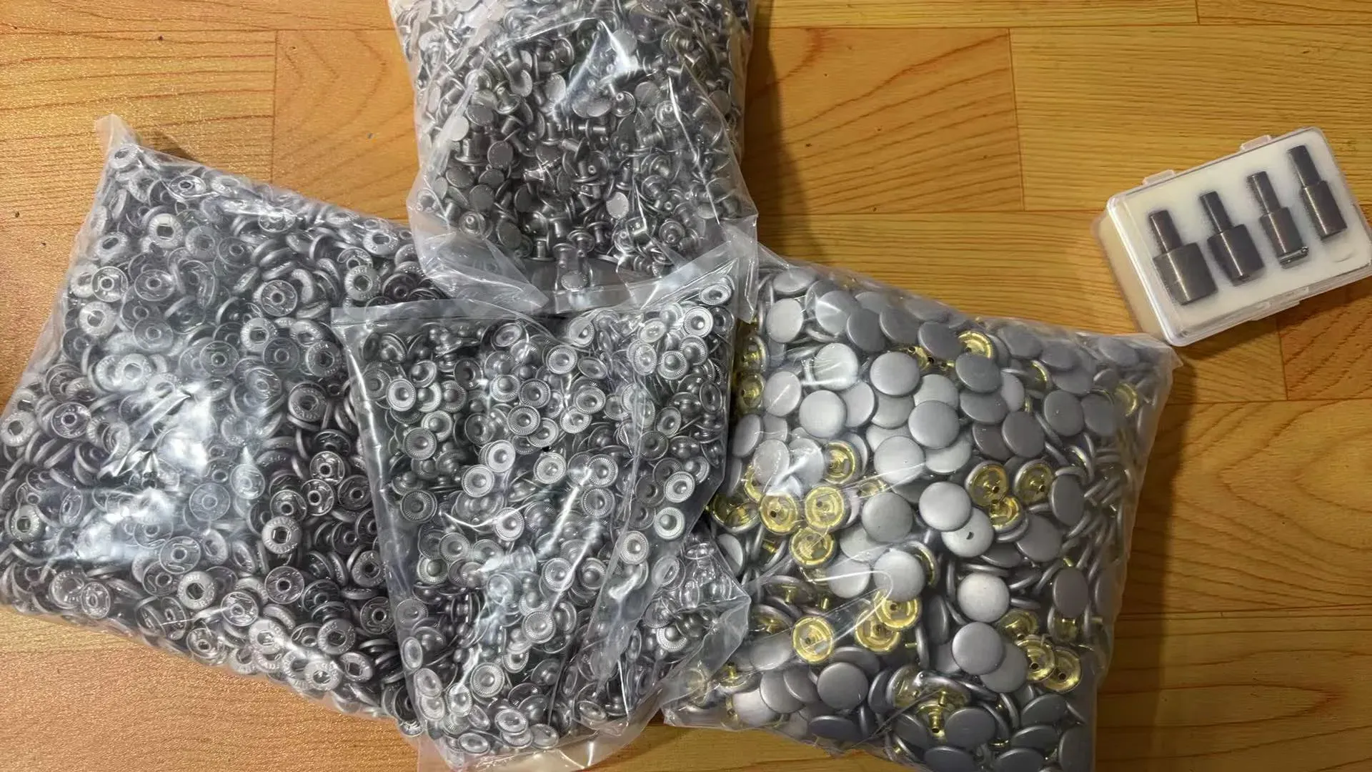 Куртки И Пуховики Мужские Prada 339651