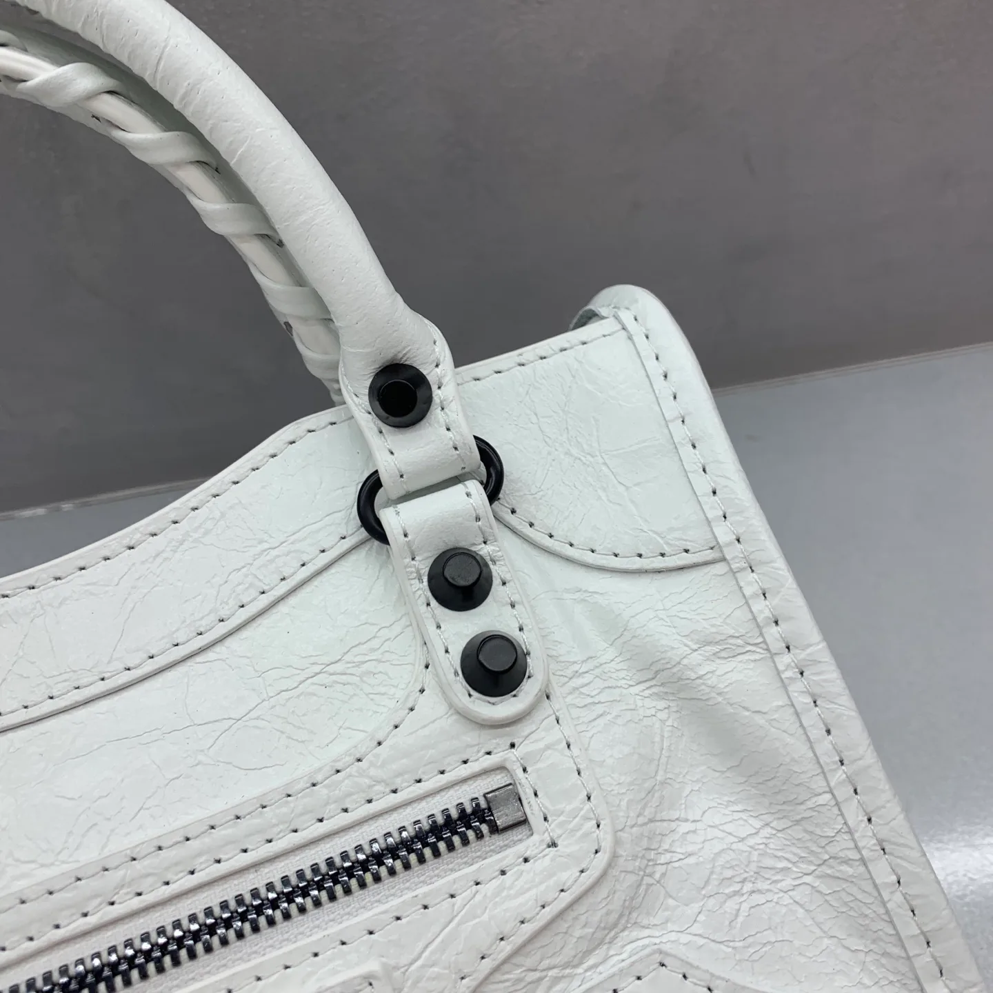 Классические Сумки Женские Balenciaga 11305242