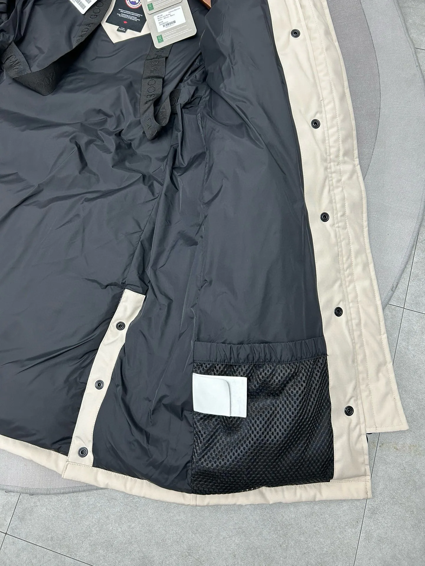 Куртки И Пуховики Женские Canada Goose 18188606