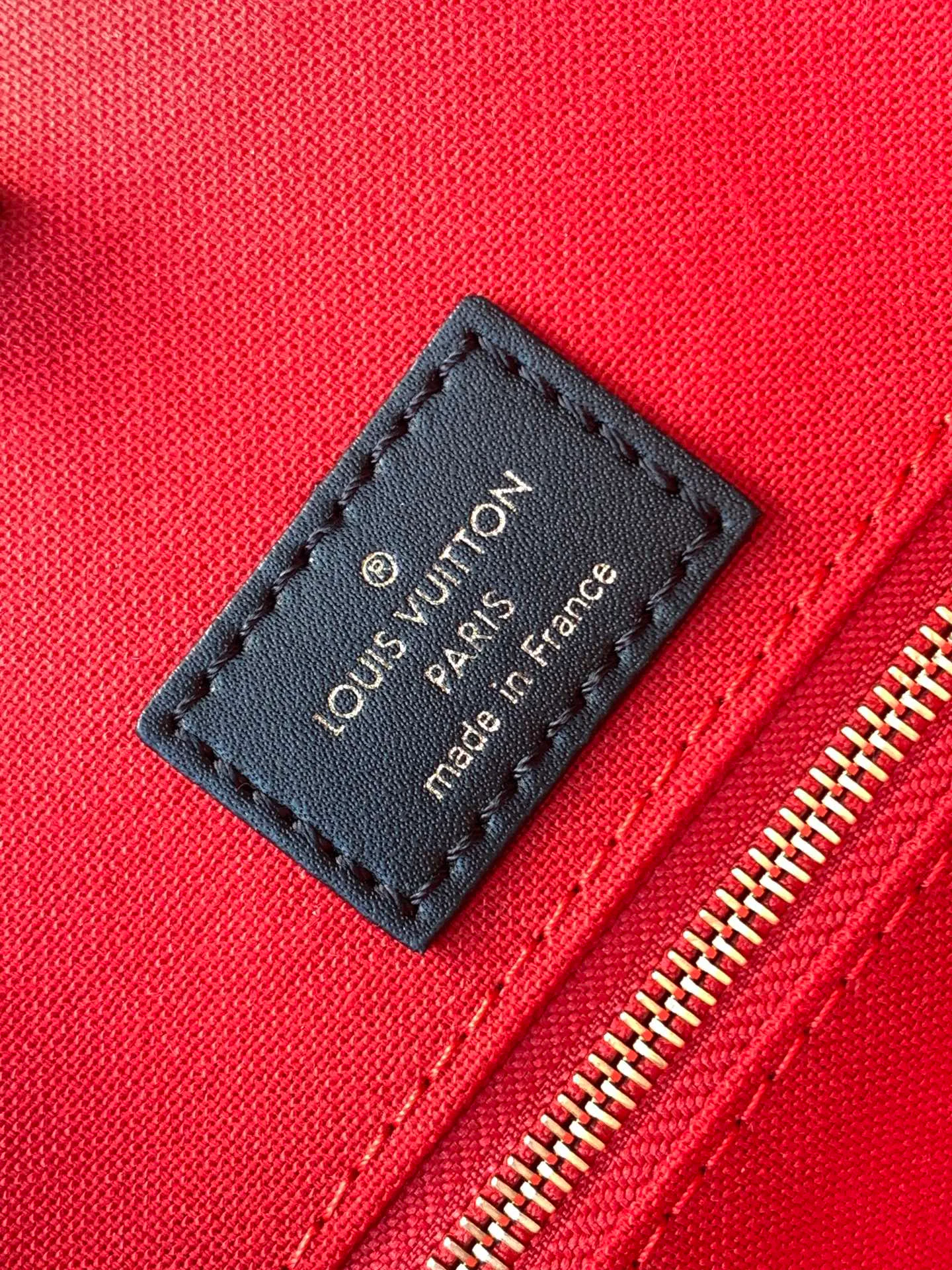 Классические Сумки Женские Louis Vuitton 11704158