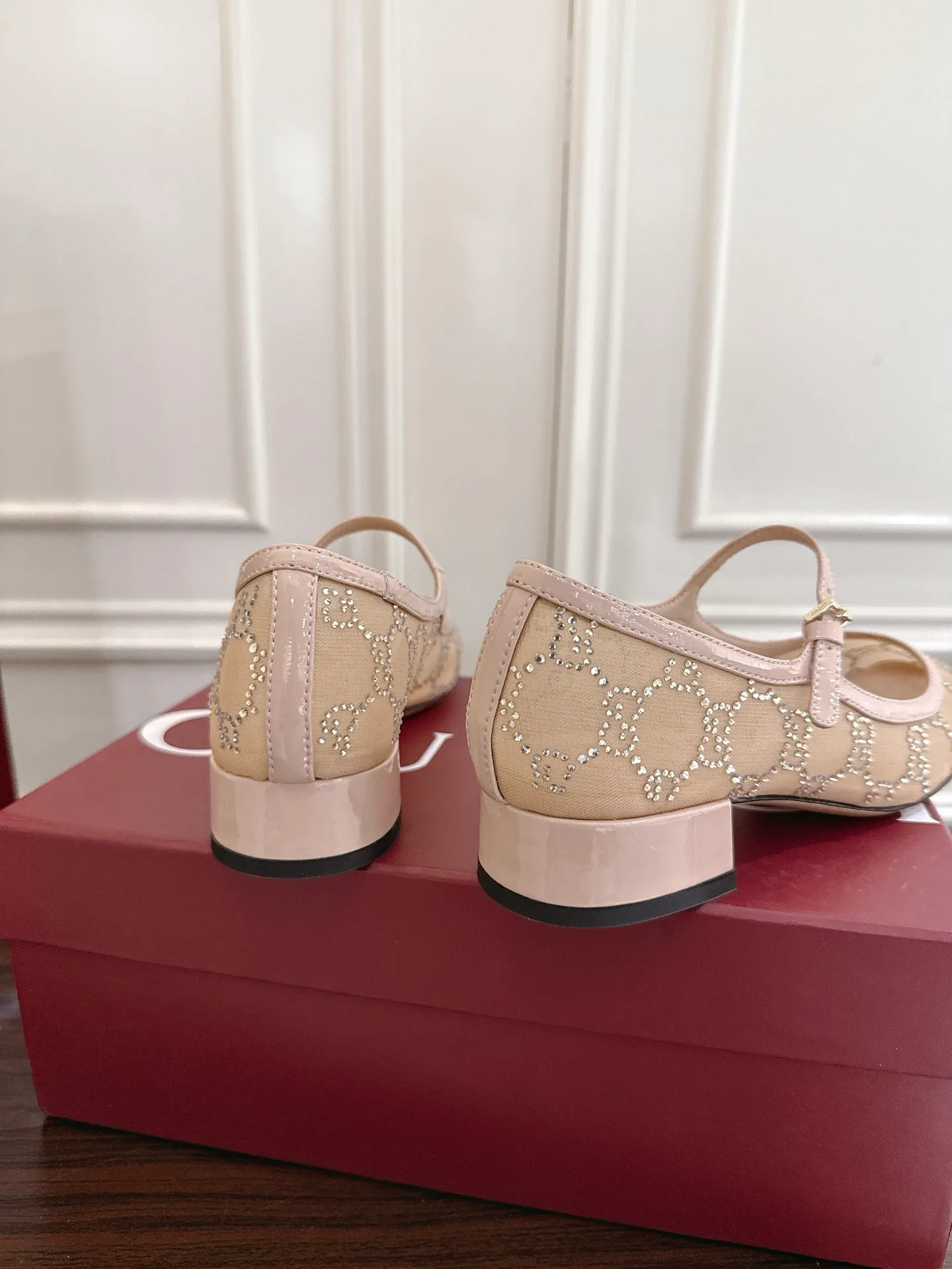 Туфли Женские Gucci 18143113
