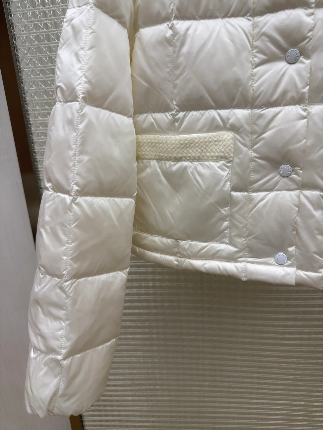 Куртки И Пуховики Женские Moncler 18612872
