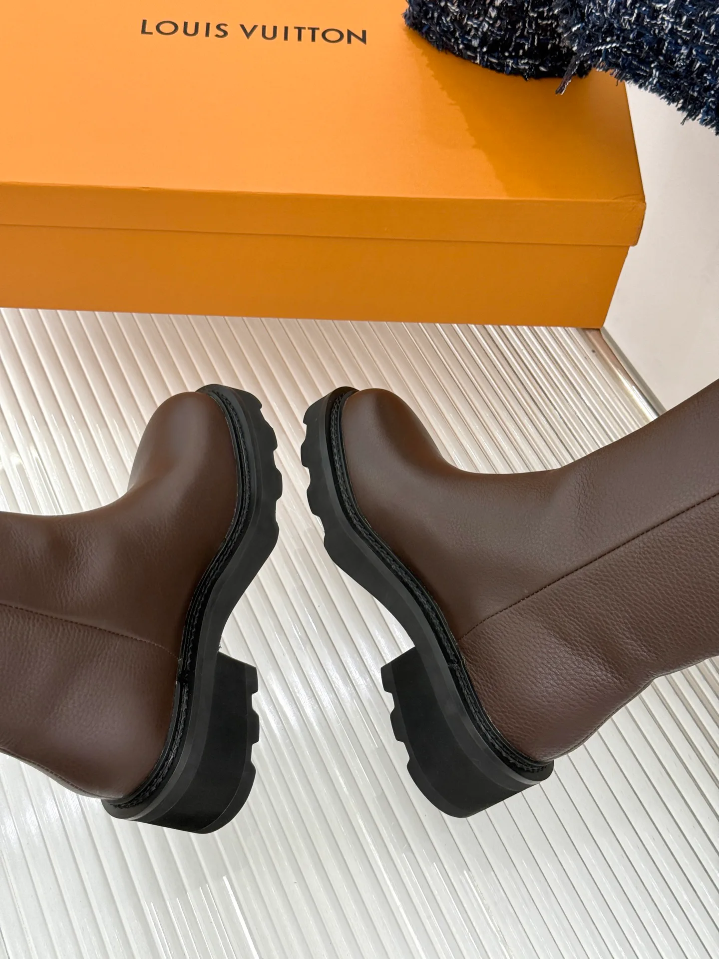 Сапоги Женские Louis Vuitton 18154869