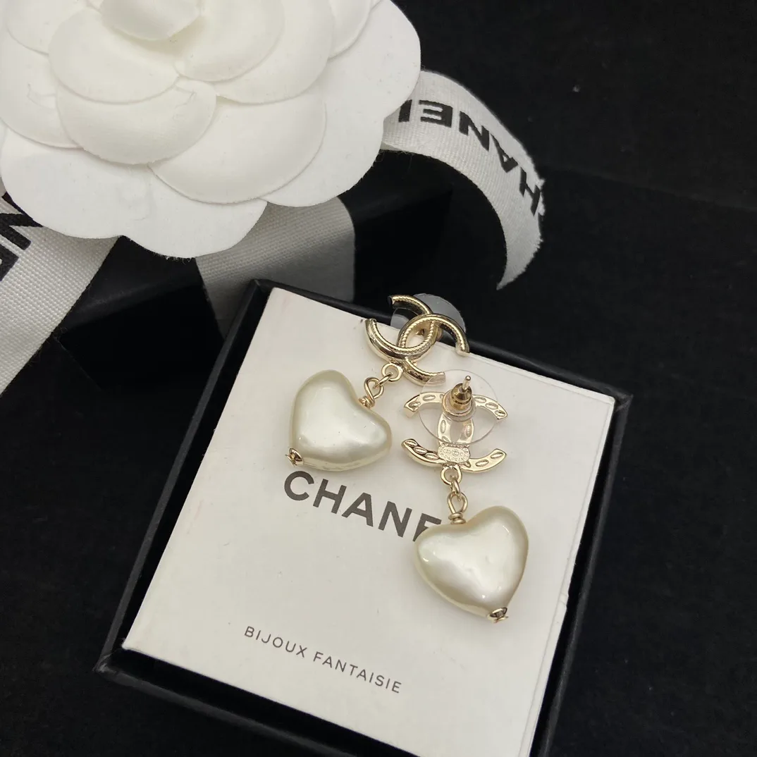 Бижутерия Chanel 12782336