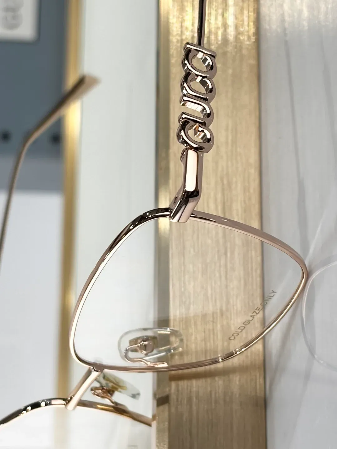 Очки Gucci 109301