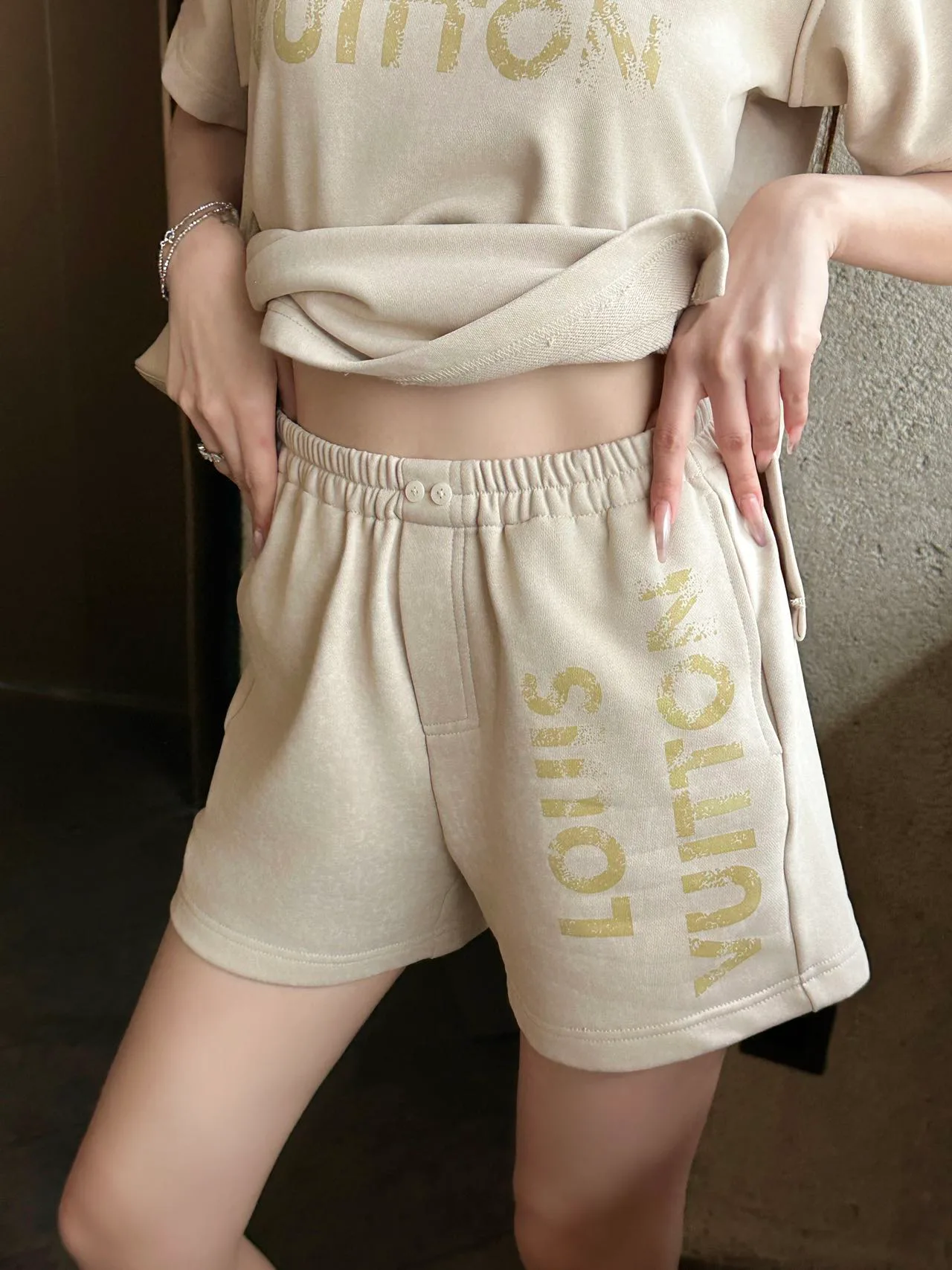 Футболки Женские Louis Vuitton 32819