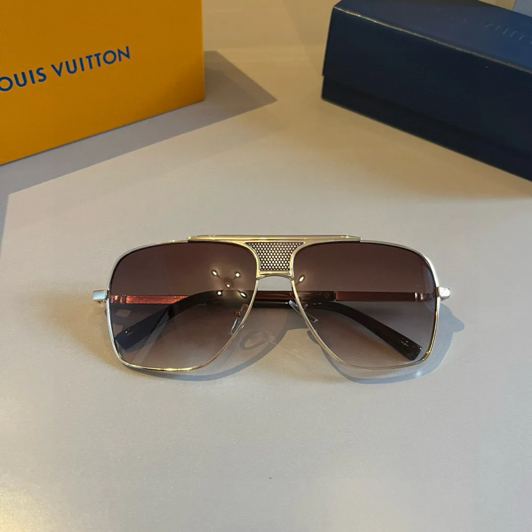 Очки Louis Vuitton 10842019