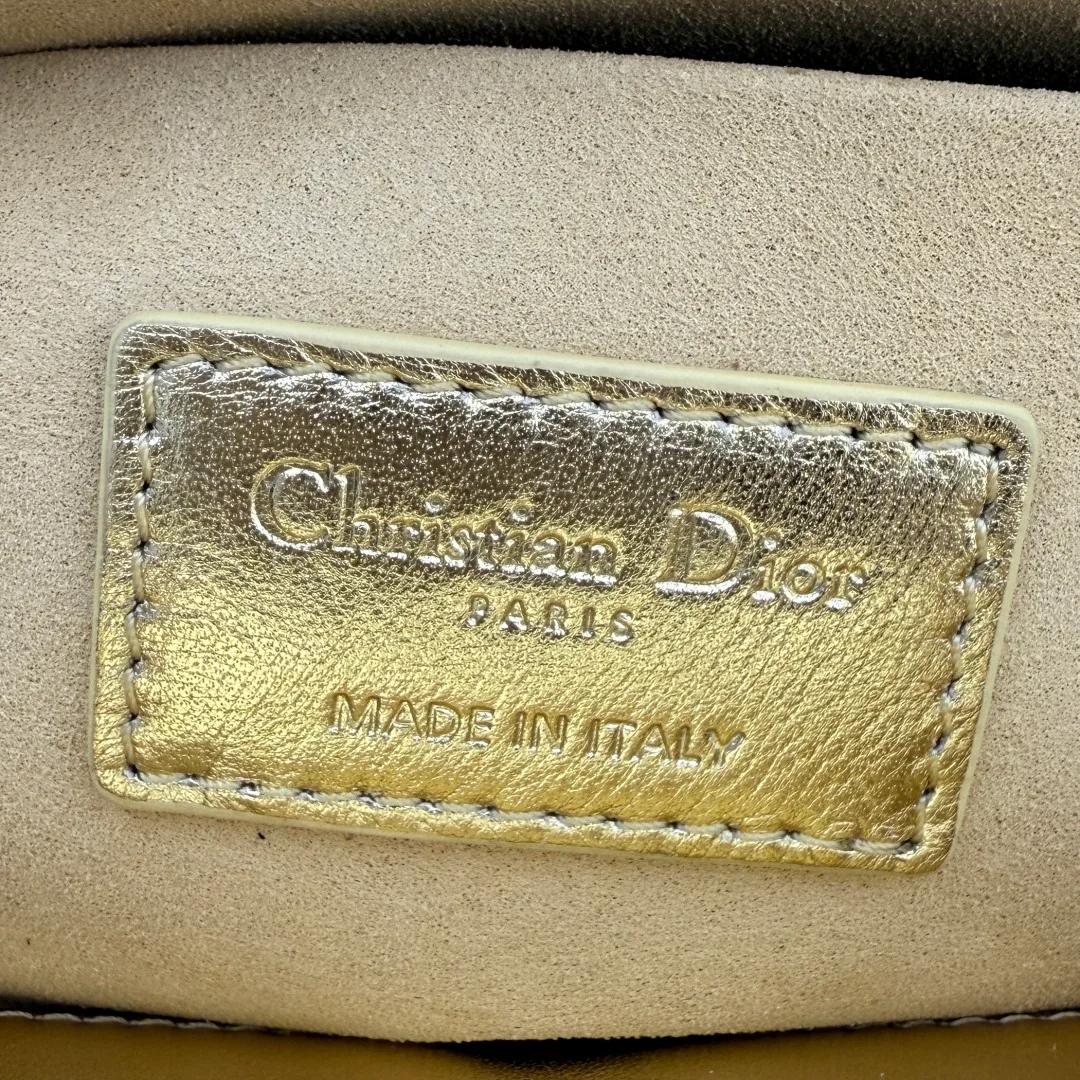 Классические Сумки Женские Christian Dior 18116440