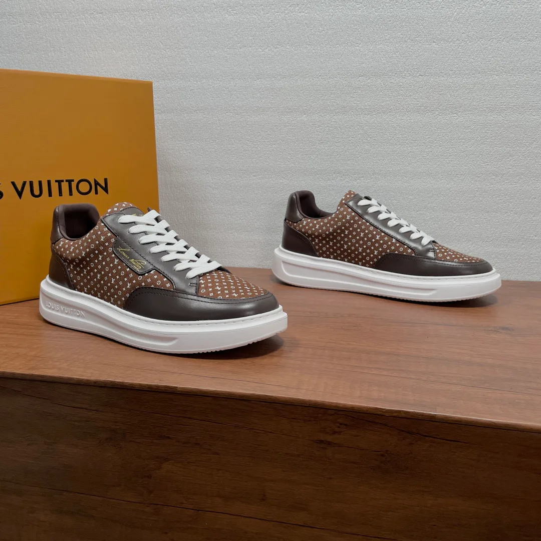 Кроссовки Мужские Louis Vuitton 18000609