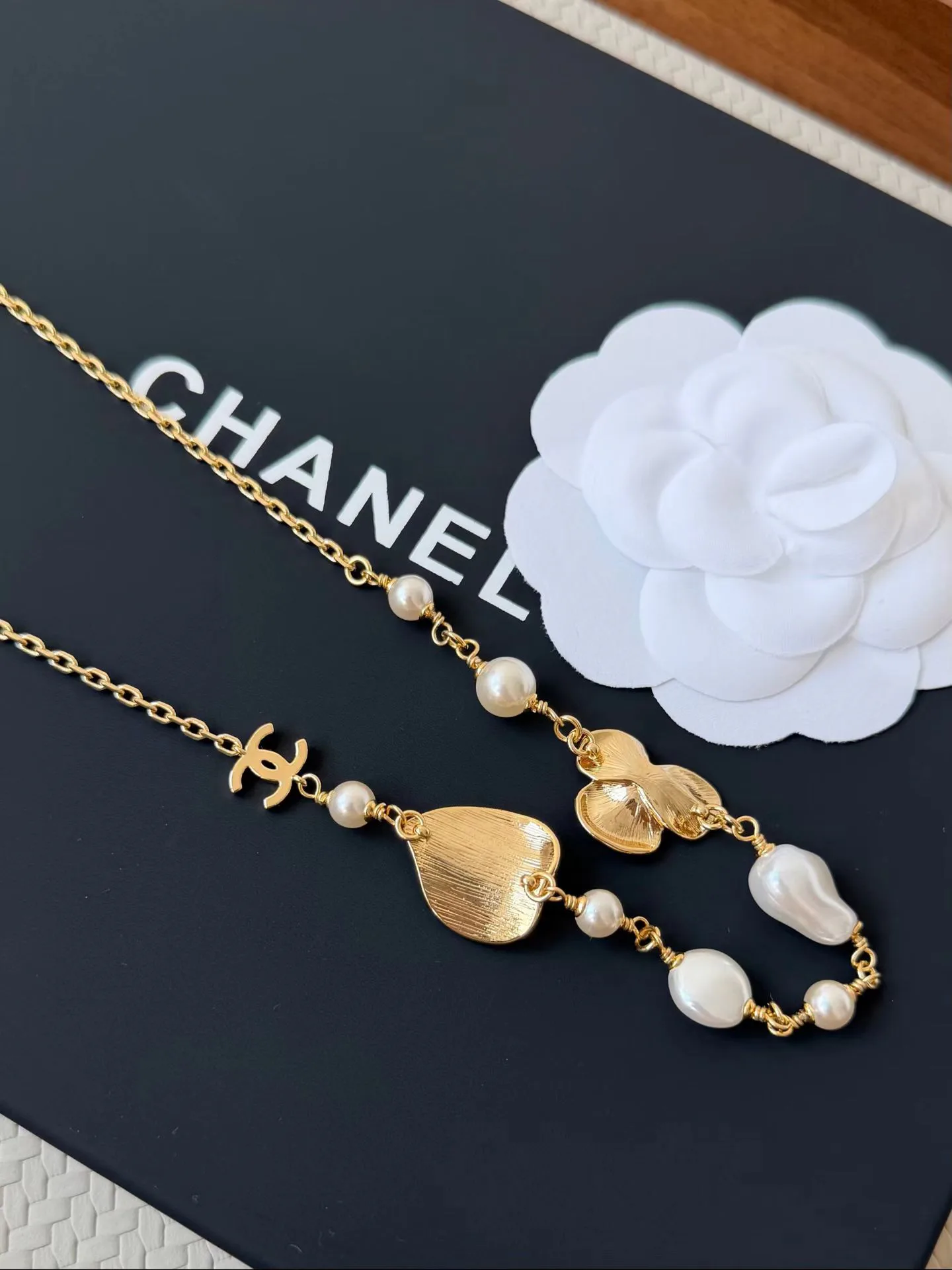 Бижутерия Chanel 18122708