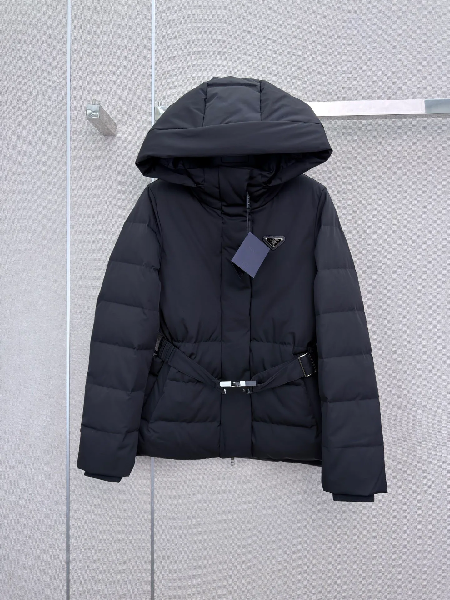 Куртки И Пуховики Женские Prada 19052068