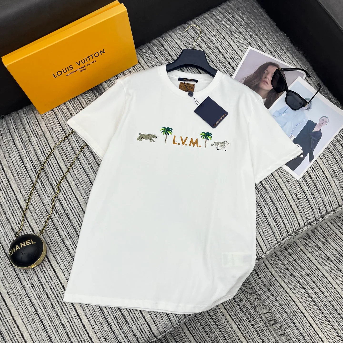 Футболки Женские Louis Vuitton 1813674