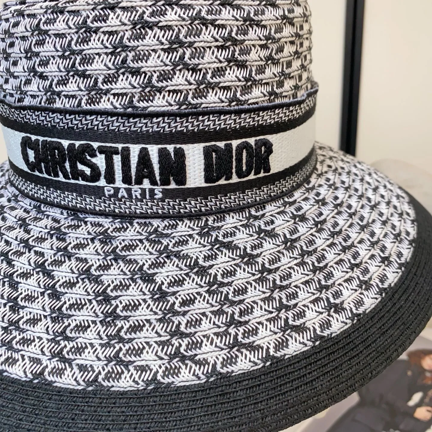 Головные Уборы Christian Dior 17350058