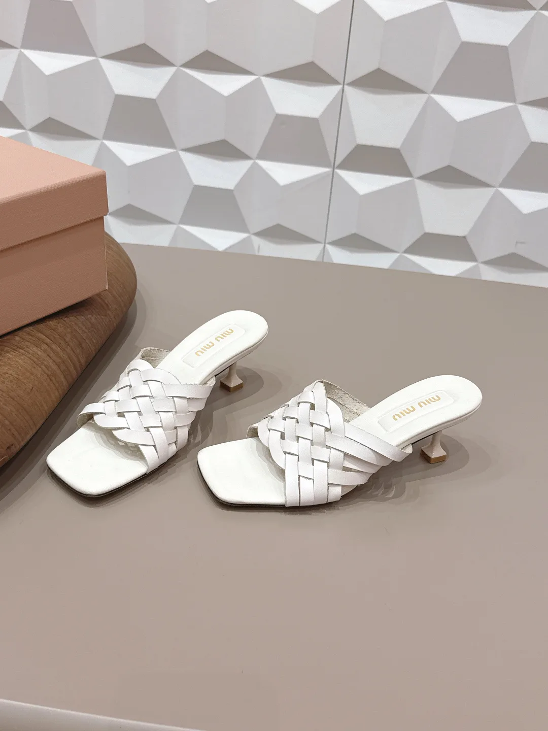 Босоножки Женские Miu Miu 10065981