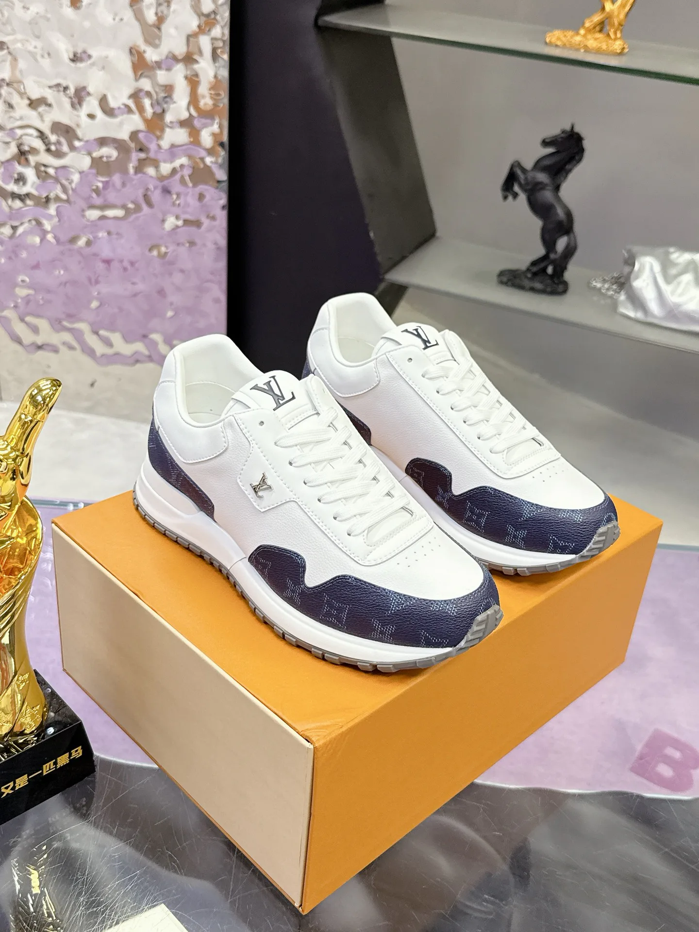 Кроссовки Мужские Louis Vuitton 421964