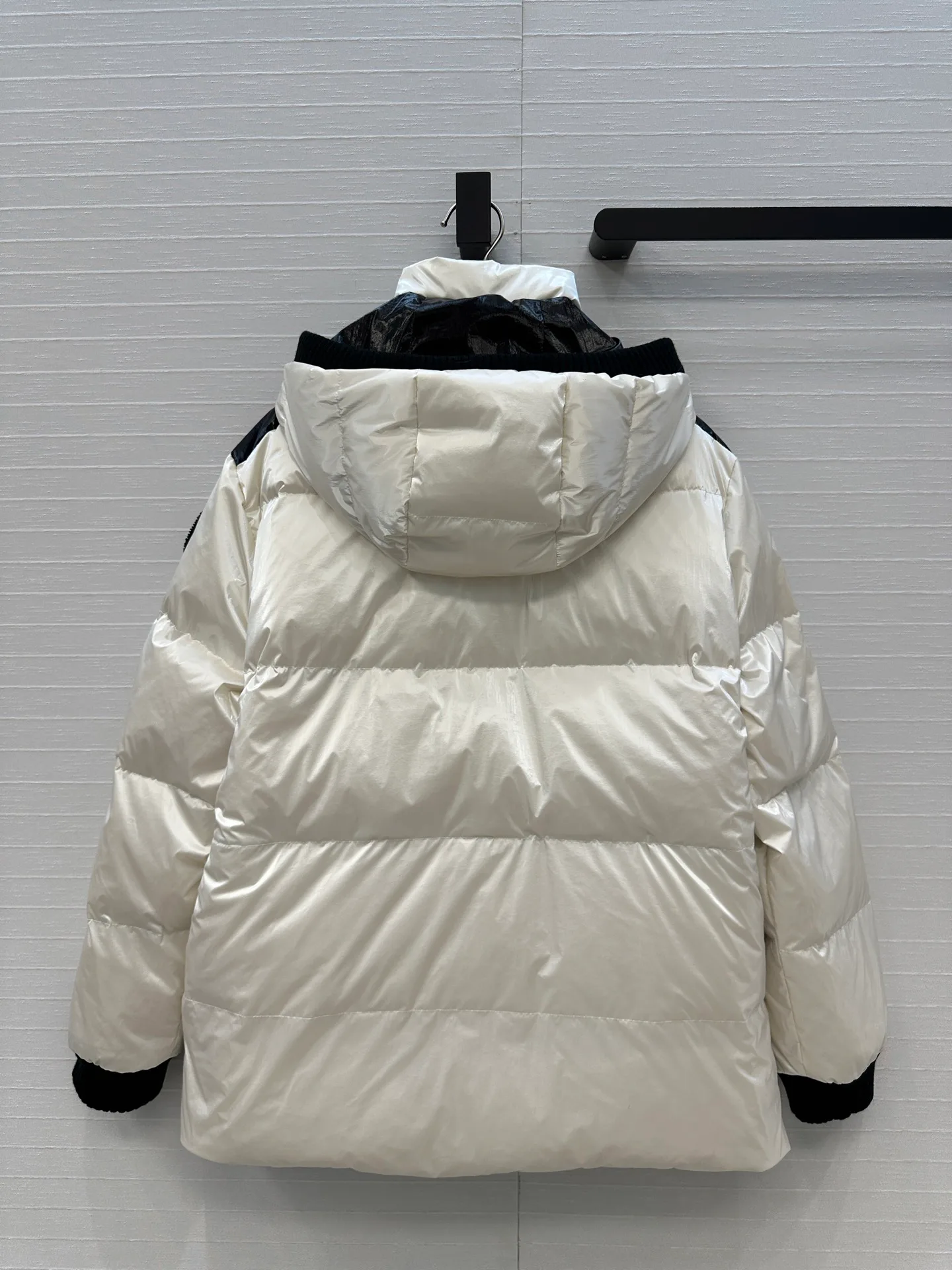 Куртки И Пуховики Женские Chanel 985110