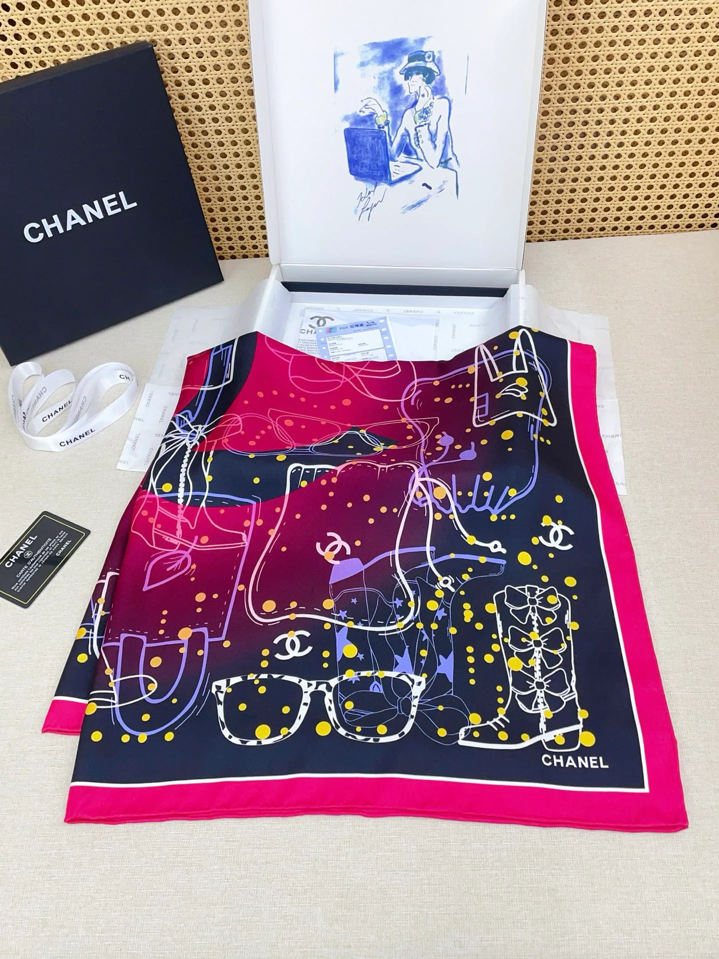 Платки Chanel 13119714