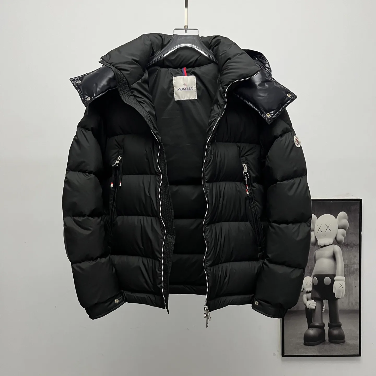 Куртки И Пуховики Женские Moncler 18615243