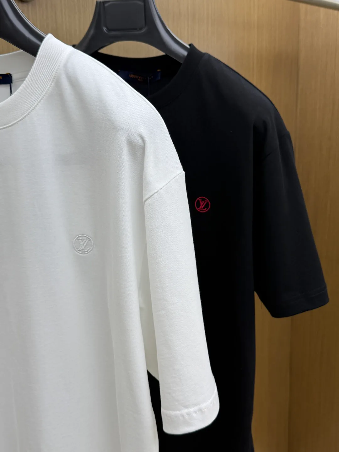 Футболки Женские Louis Vuitton 11632620