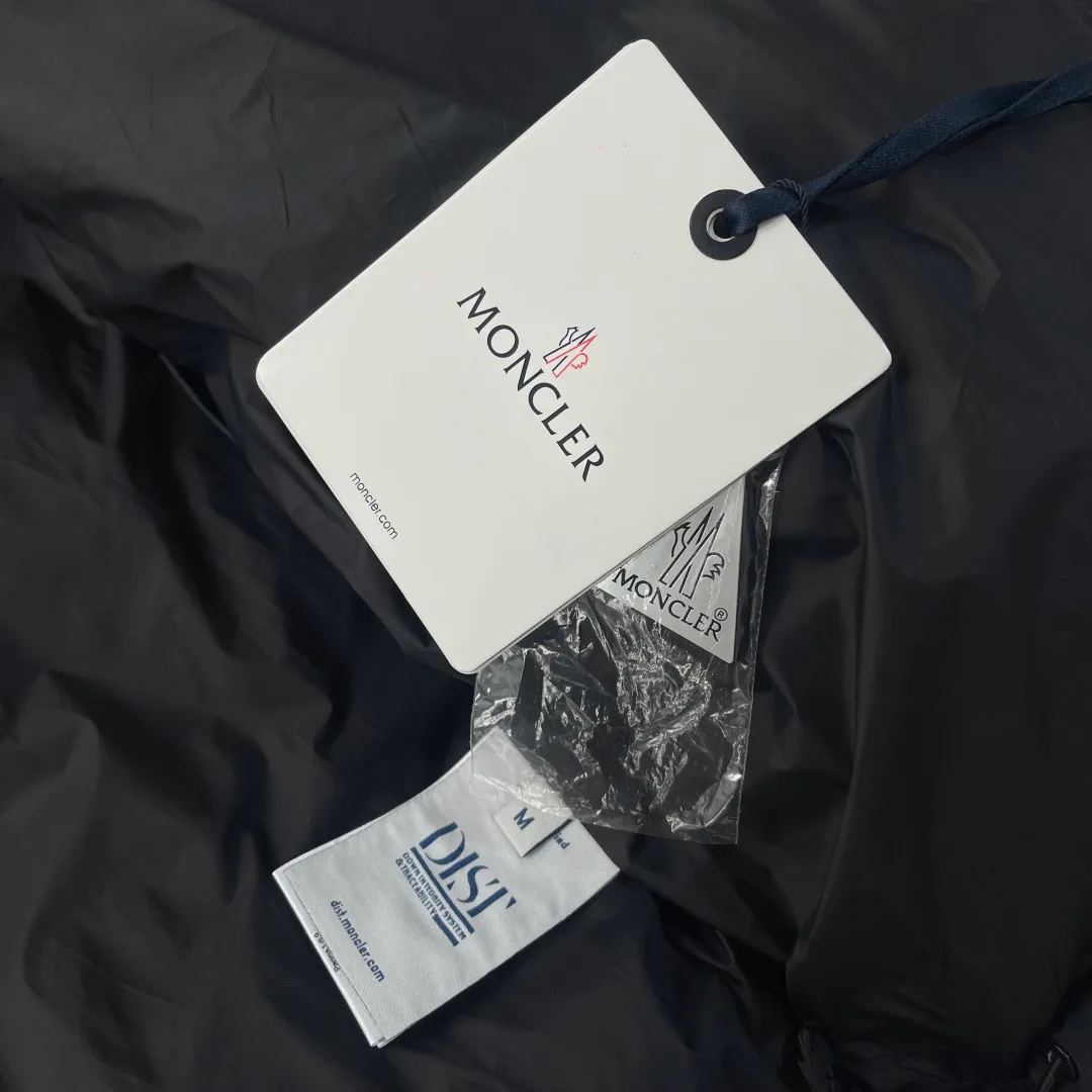 Куртки И Пуховики Женские Moncler 1009209