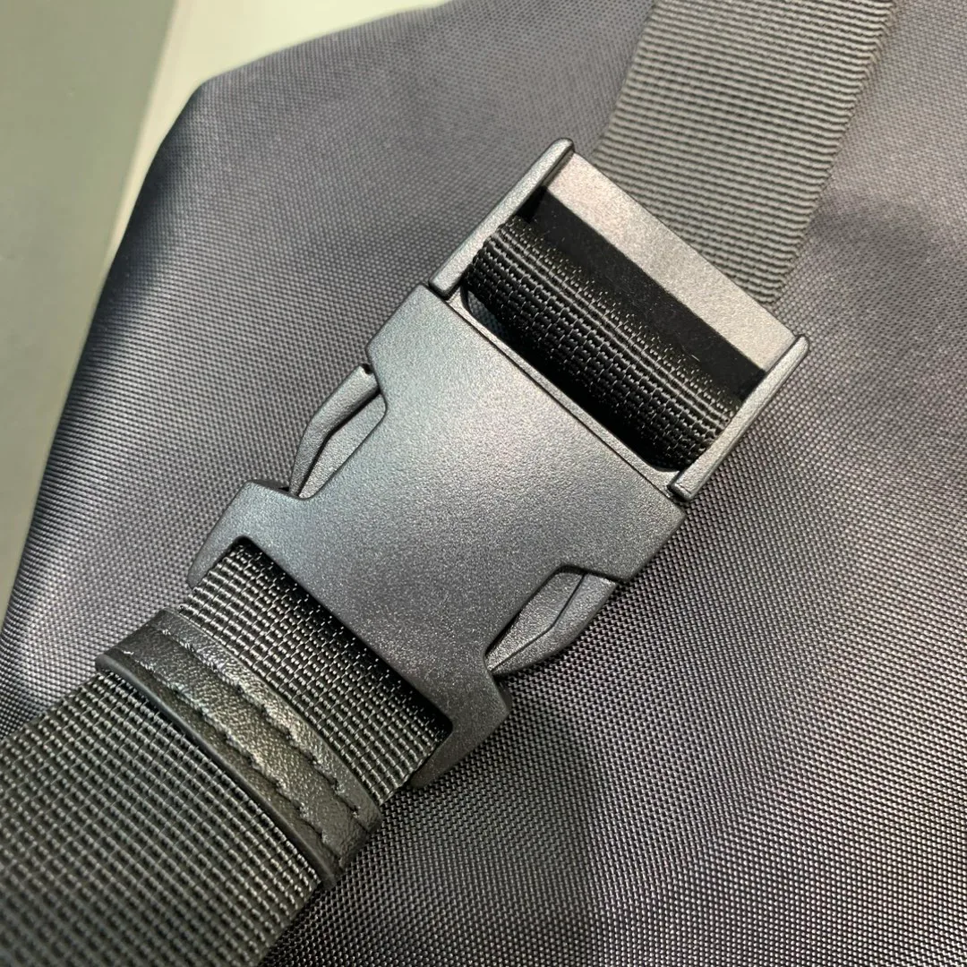 Поясные Сумки Женские Balenciaga 18608507