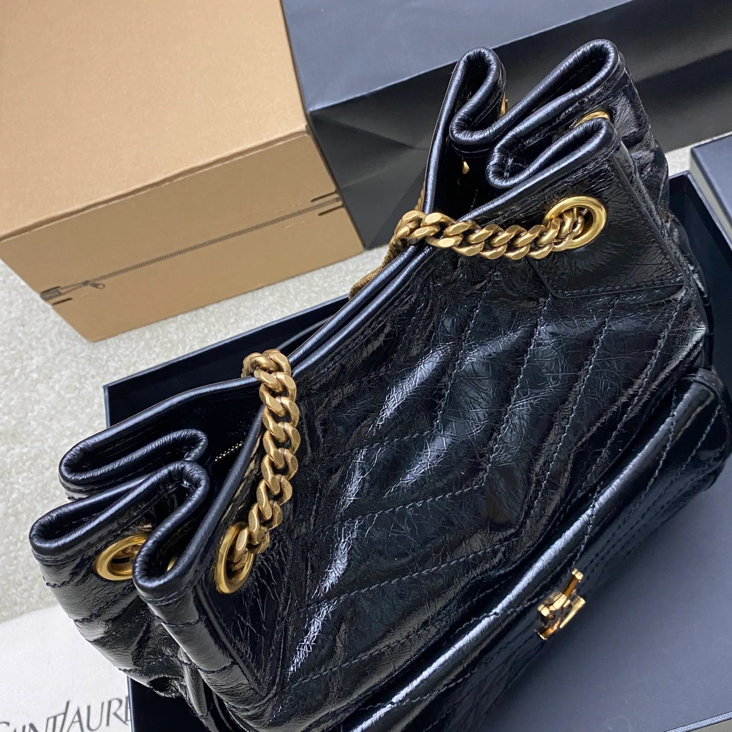 Классические Сумки Женские Saint Laurent 10000426